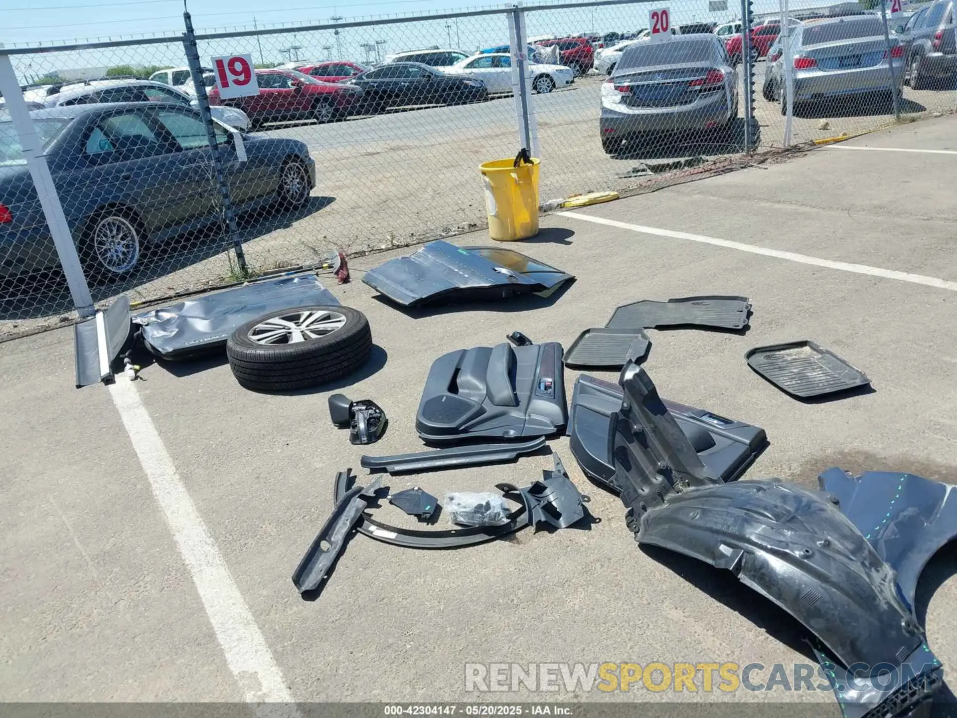 12 Photograph of a damaged car 4S4BSANC9K3355791 SUBARU OUTBACK 2019
