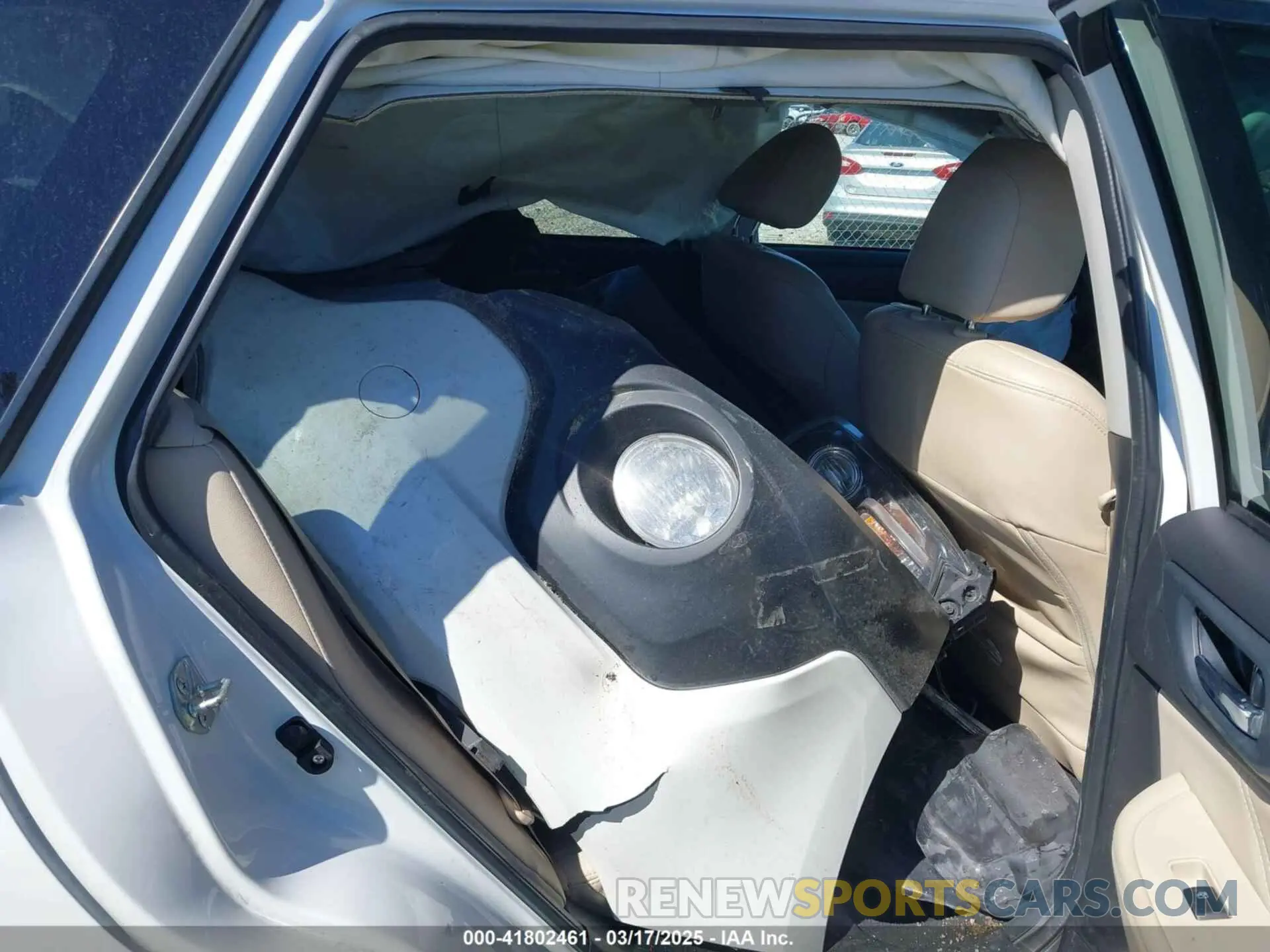 8 Photograph of a damaged car 4S4BSANCXK3253481 SUBARU OUTBACK 2019