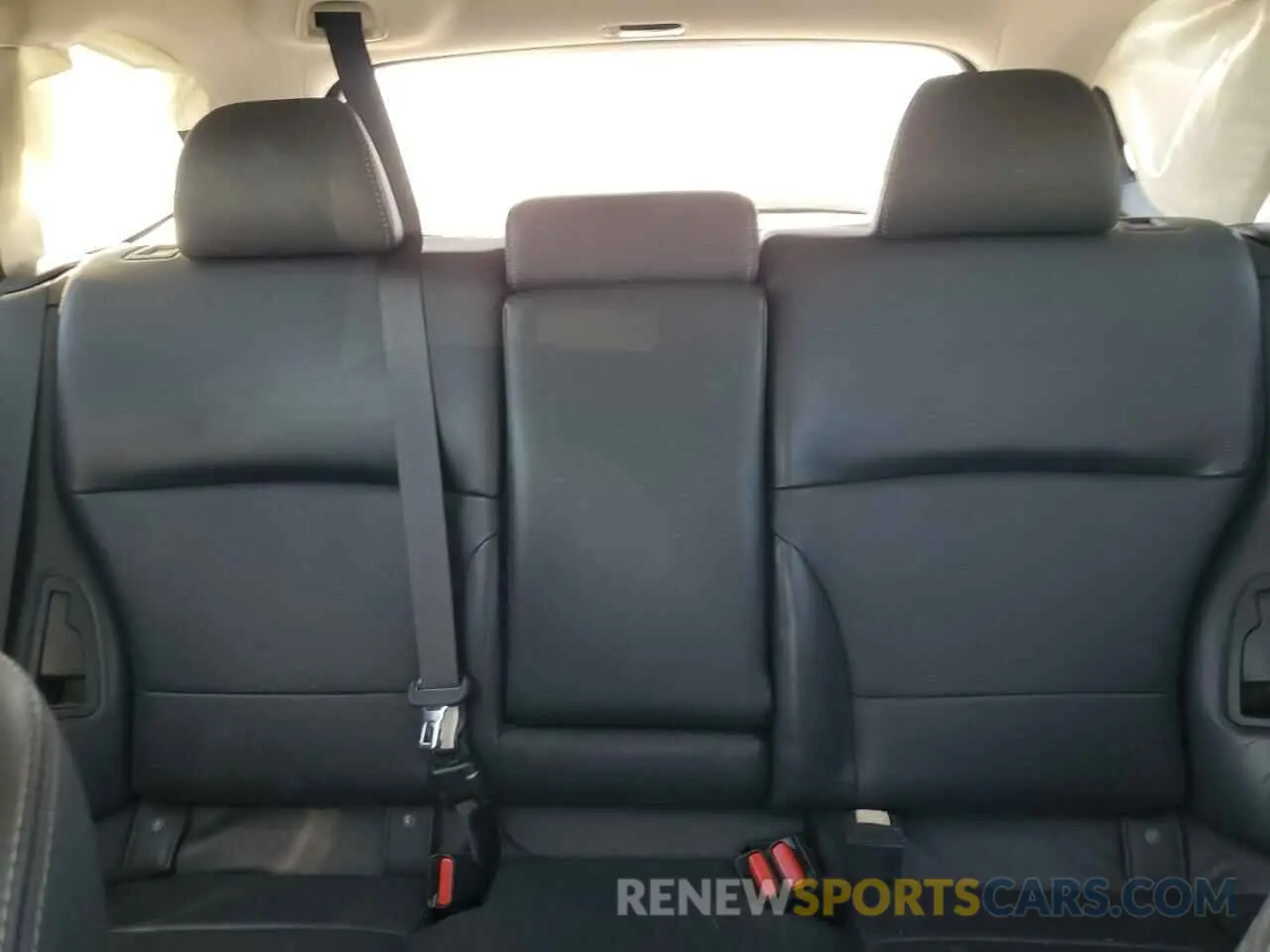 10 Photograph of a damaged car 4S4BSANCXK3374186 SUBARU OUTBACK 2019