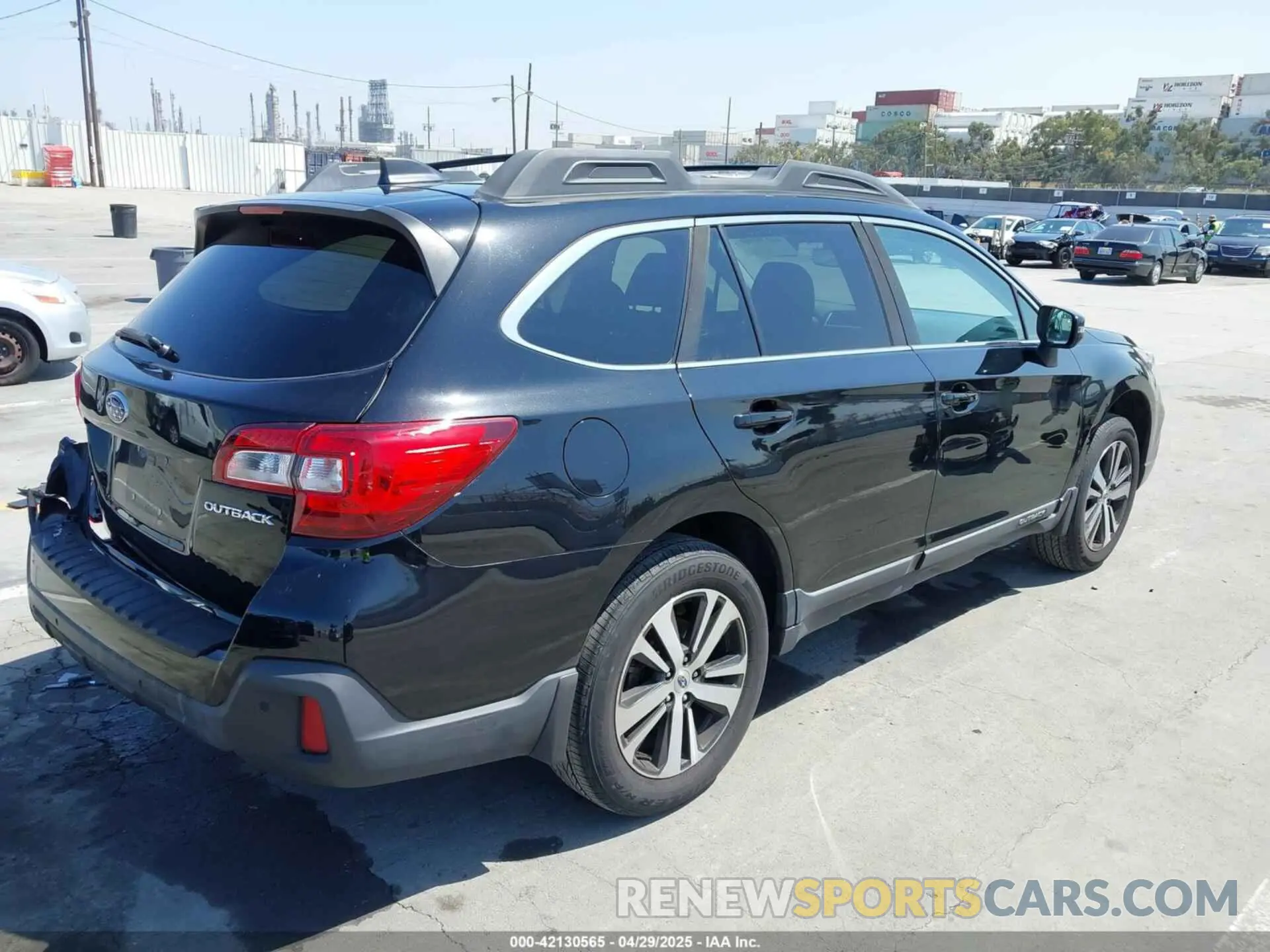 4 Photograph of a damaged car 4S4BSANCXK3394728 SUBARU OUTBACK 2019