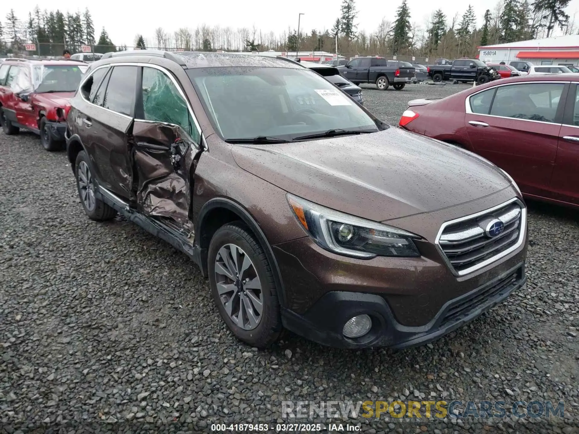 1 Photograph of a damaged car 4S4BSATC4K3205719 SUBARU OUTBACK 2019