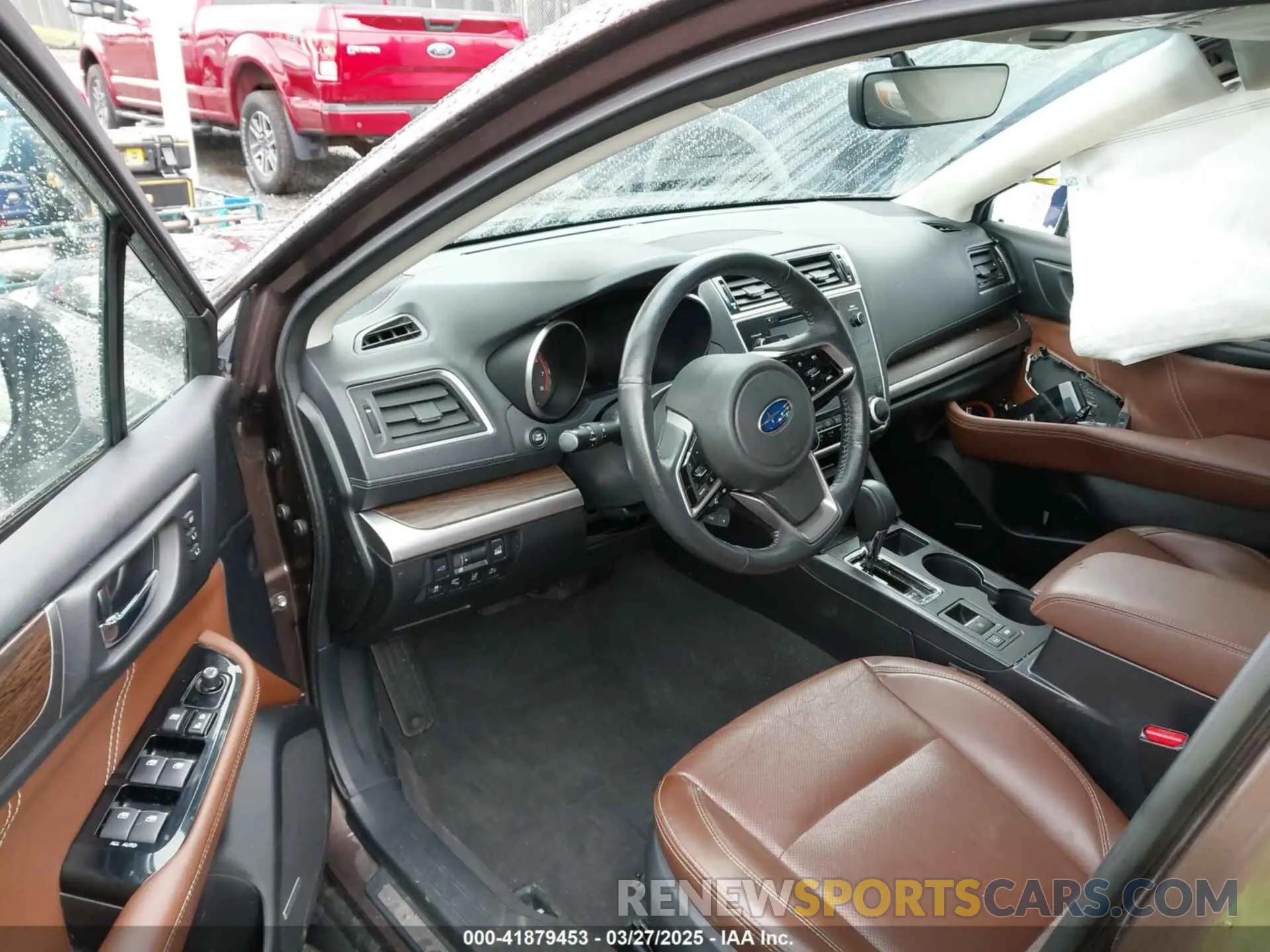5 Photograph of a damaged car 4S4BSATC4K3205719 SUBARU OUTBACK 2019