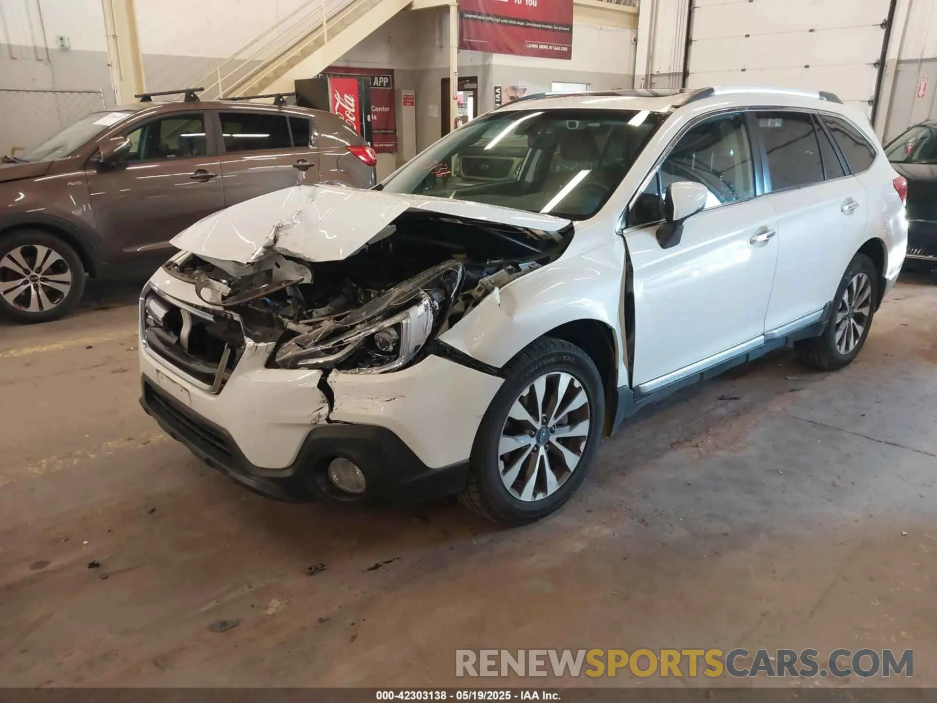 6 Photograph of a damaged car 4S4BSATC5K3283958 SUBARU OUTBACK 2019