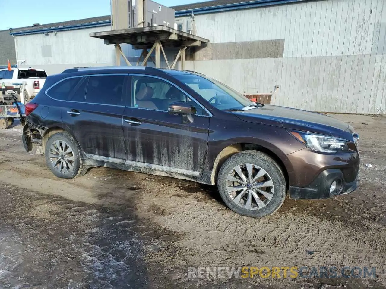 4 Photograph of a damaged car 4S4BSATC9K3269108 SUBARU OUTBACK 2019