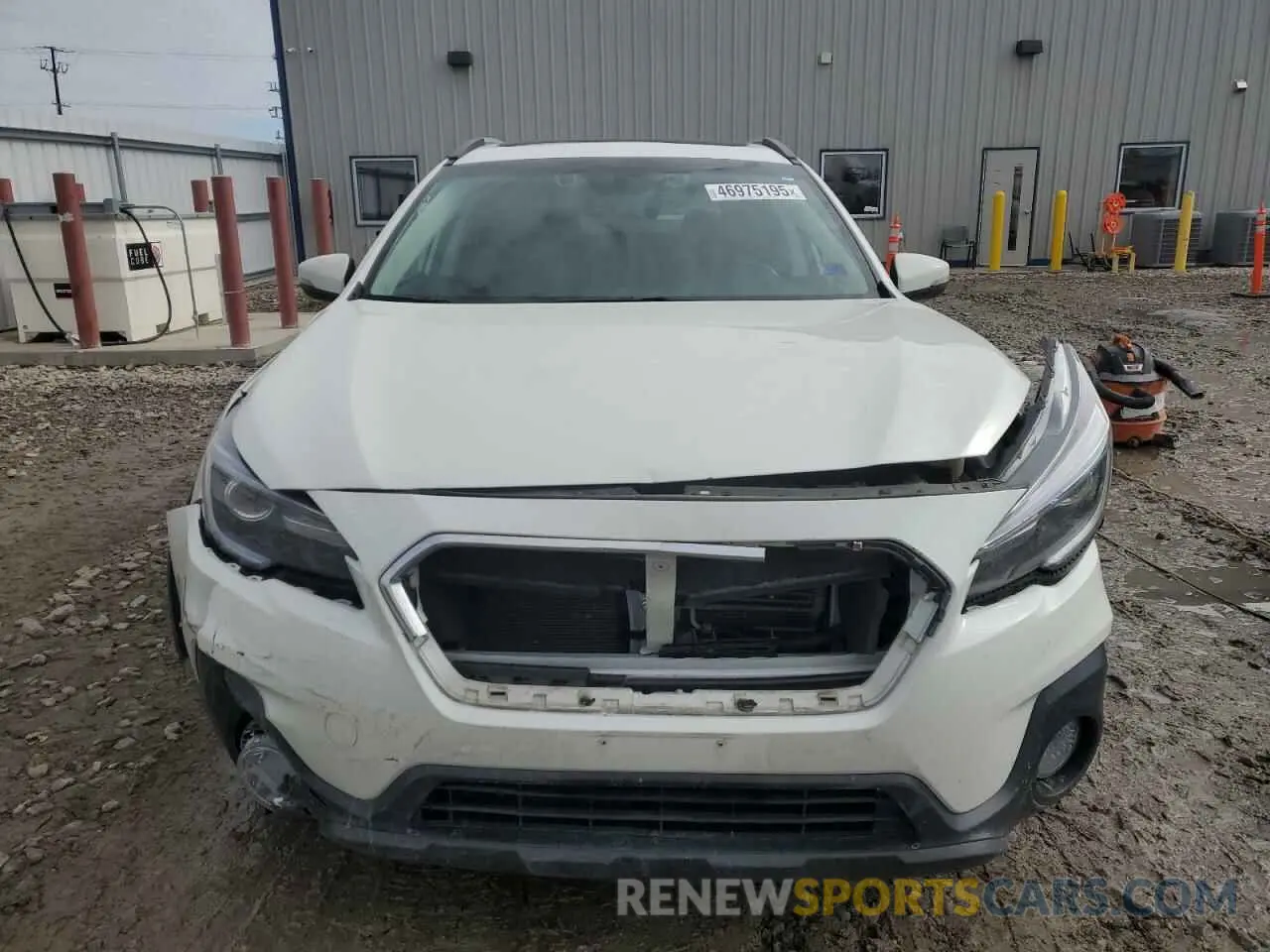5 Photograph of a damaged car 4S4BSATCXK3267030 SUBARU OUTBACK 2019