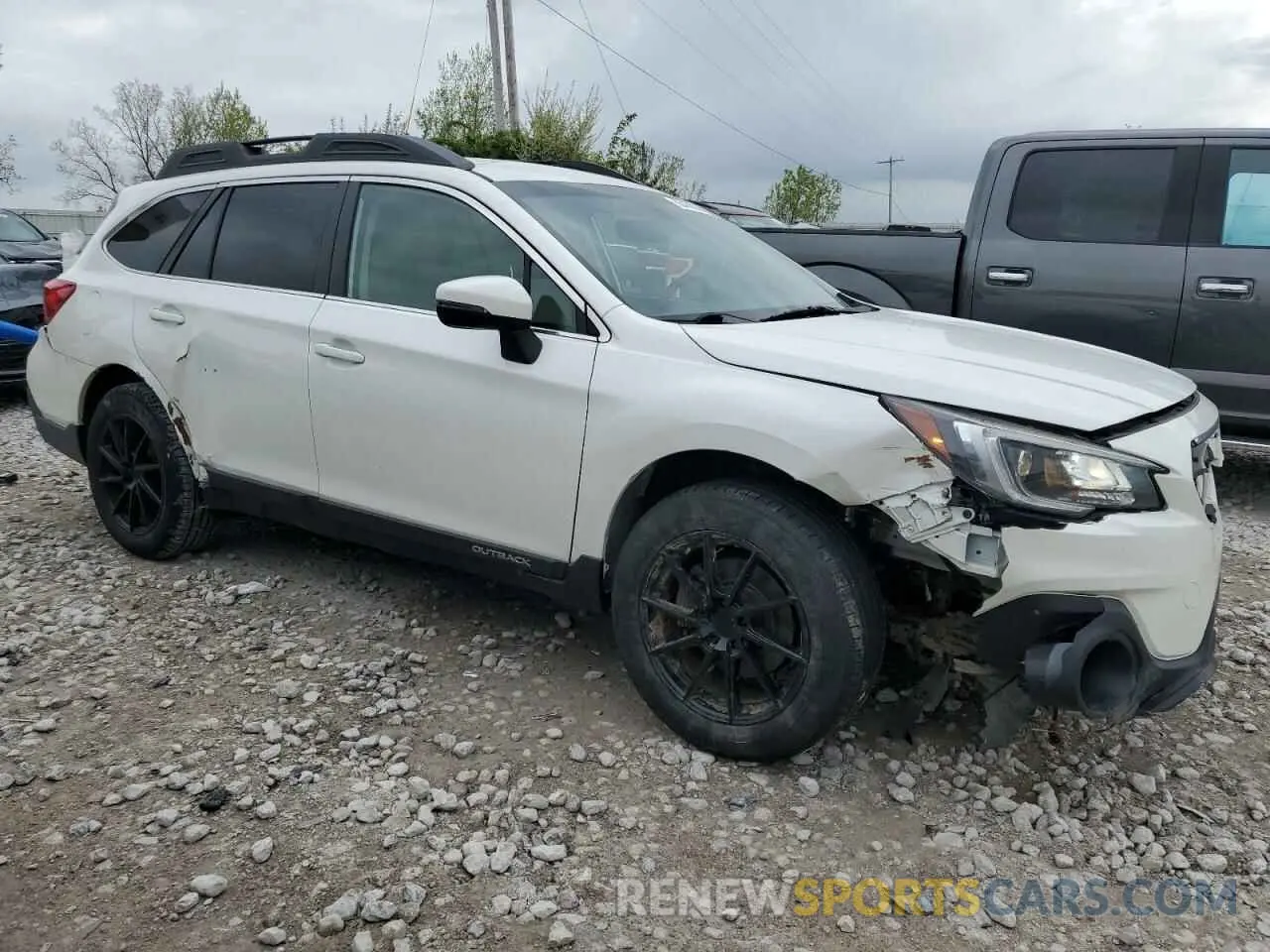 4 Photograph of a damaged car 4S4BSEJC8K3359635 SUBARU OUTBACK 2019