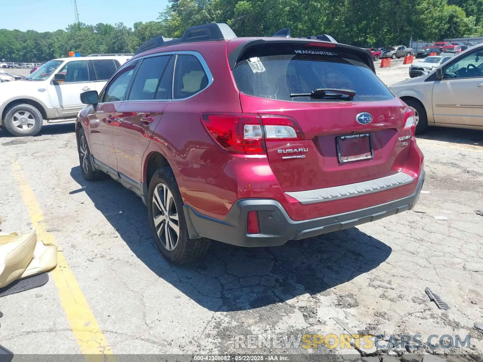 3 Photograph of a damaged car 4S4BSENC3K3228364 SUBARU OUTBACK 2019