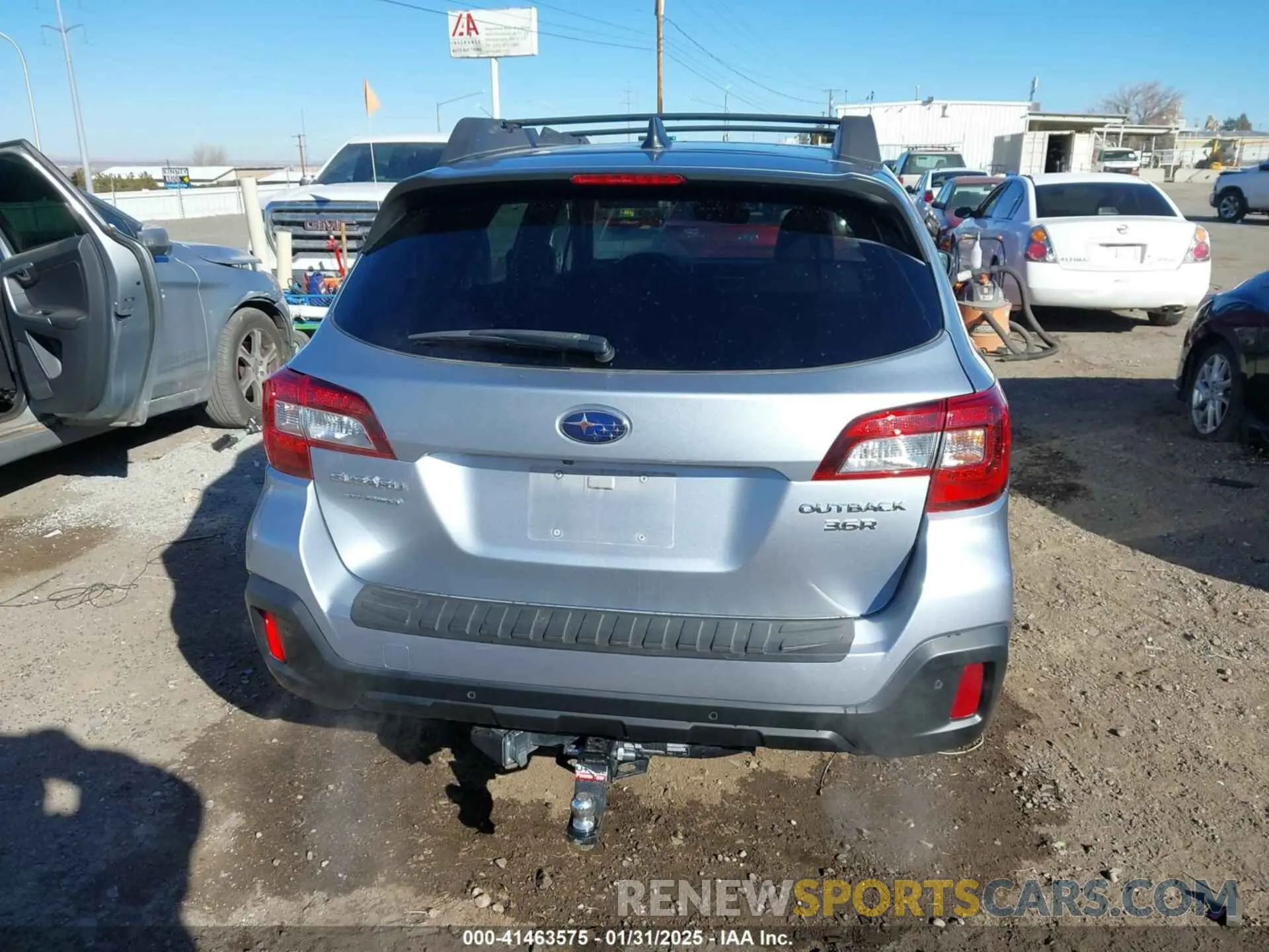 17 Photograph of a damaged car 4S4BSENC4K3240622 SUBARU OUTBACK 2019