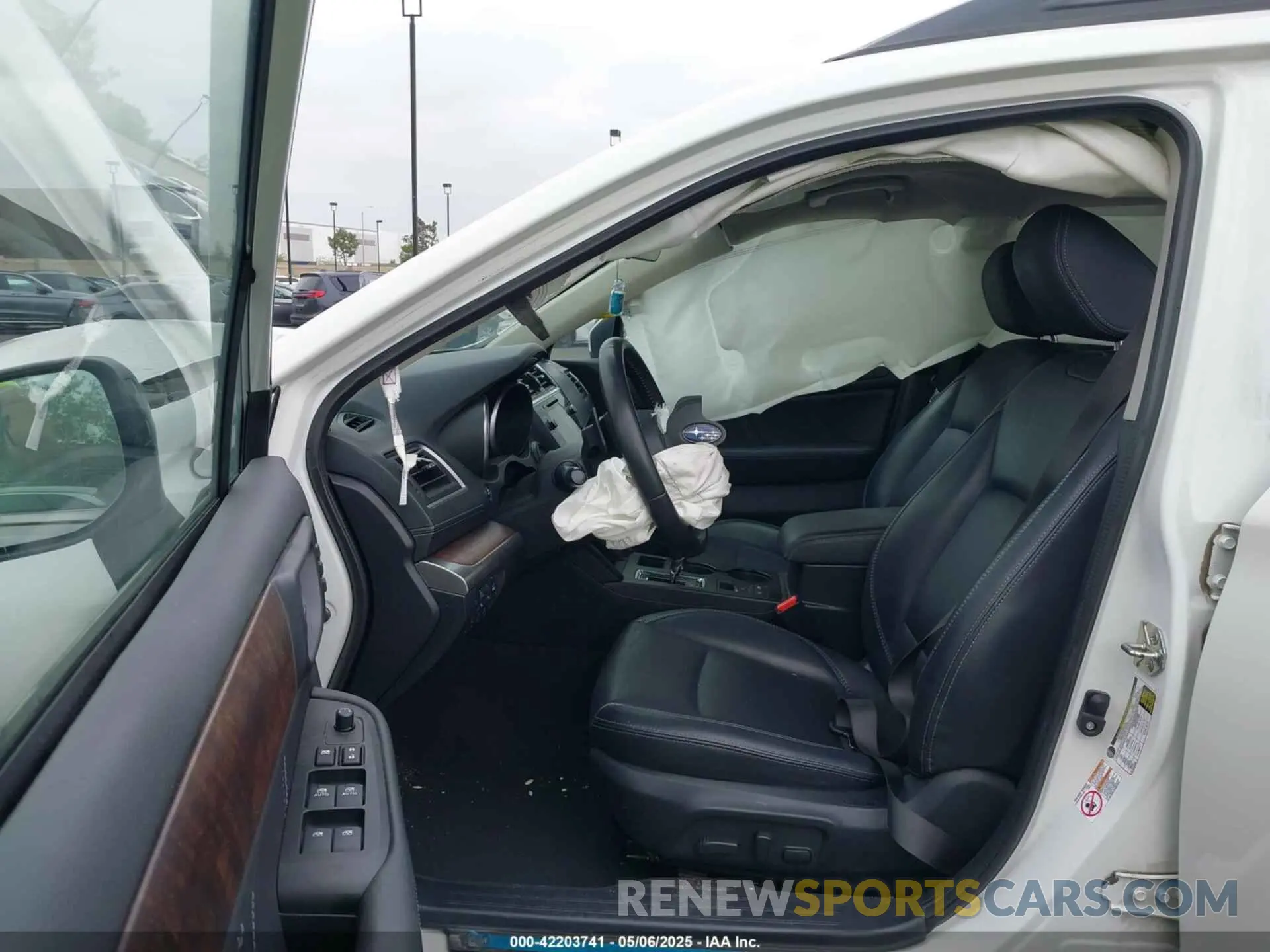 5 Photograph of a damaged car 4S4BSENC4K3278965 SUBARU OUTBACK 2019