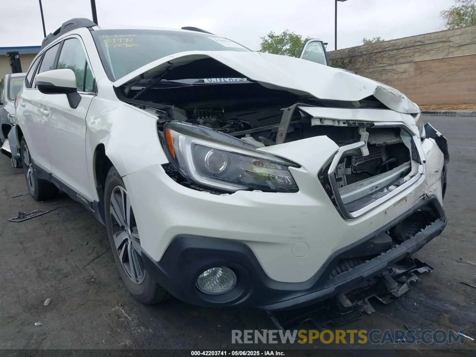 6 Photograph of a damaged car 4S4BSENC4K3278965 SUBARU OUTBACK 2019