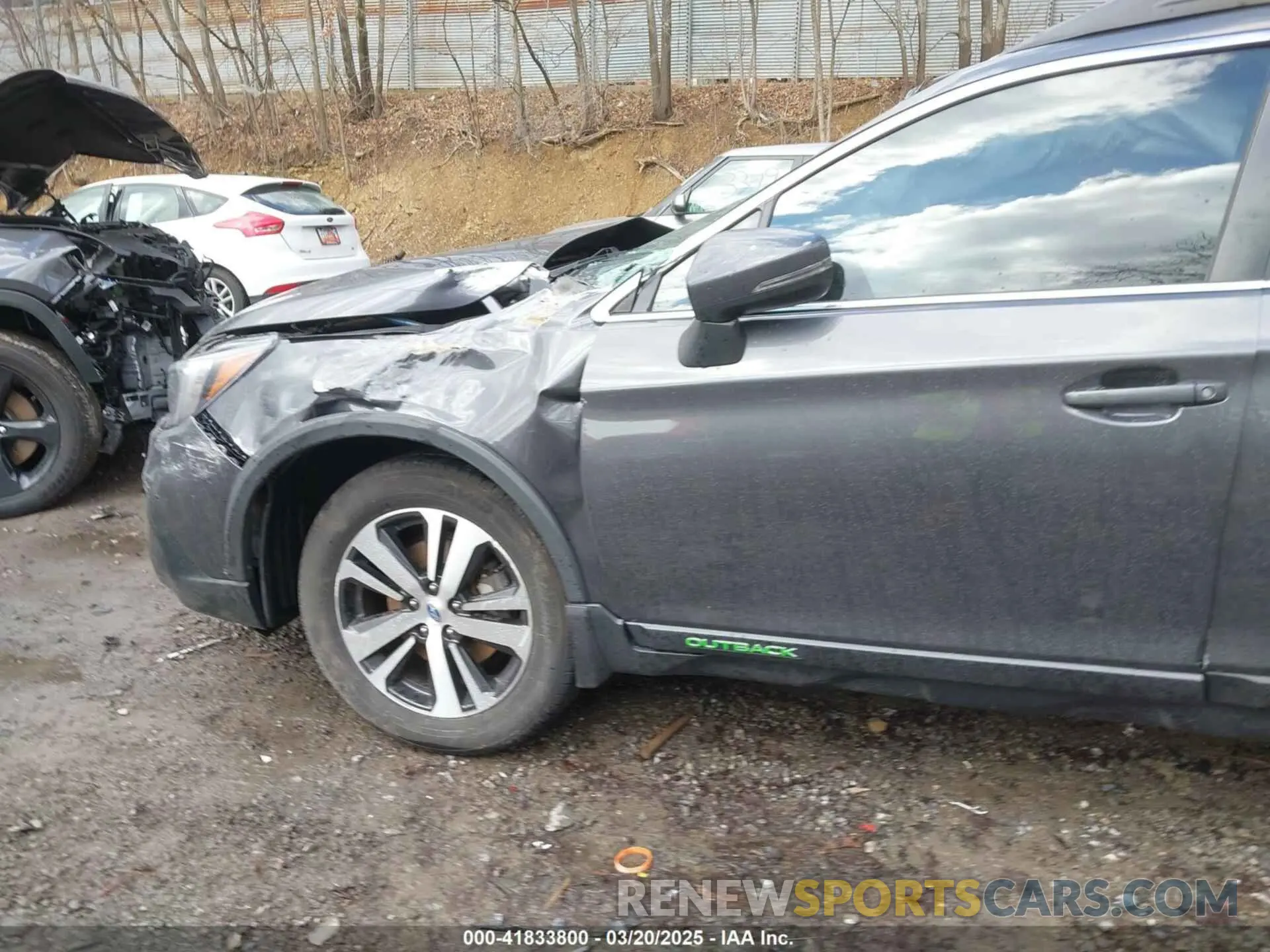 18 Photograph of a damaged car 4S4BSENC5K3307955 SUBARU OUTBACK 2019