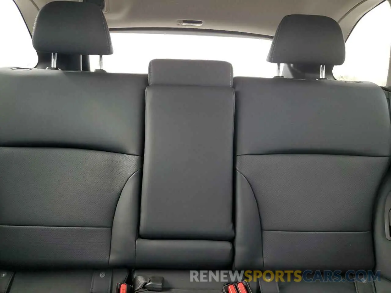 10 Photograph of a damaged car 4S4BSENC7K3388635 SUBARU OUTBACK 2019