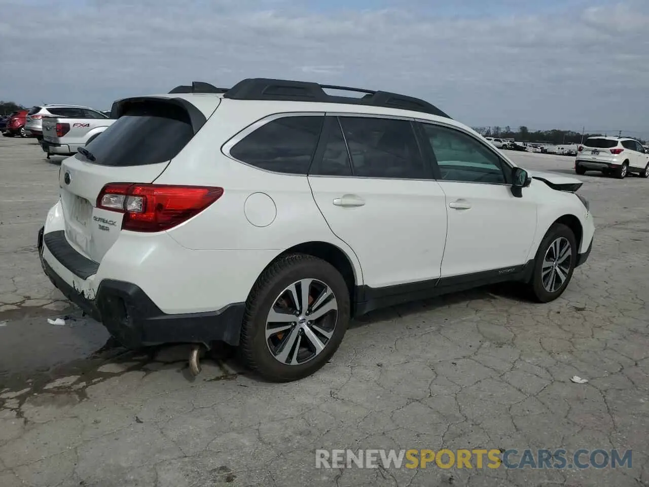 3 Photograph of a damaged car 4S4BSENC7K3388635 SUBARU OUTBACK 2019