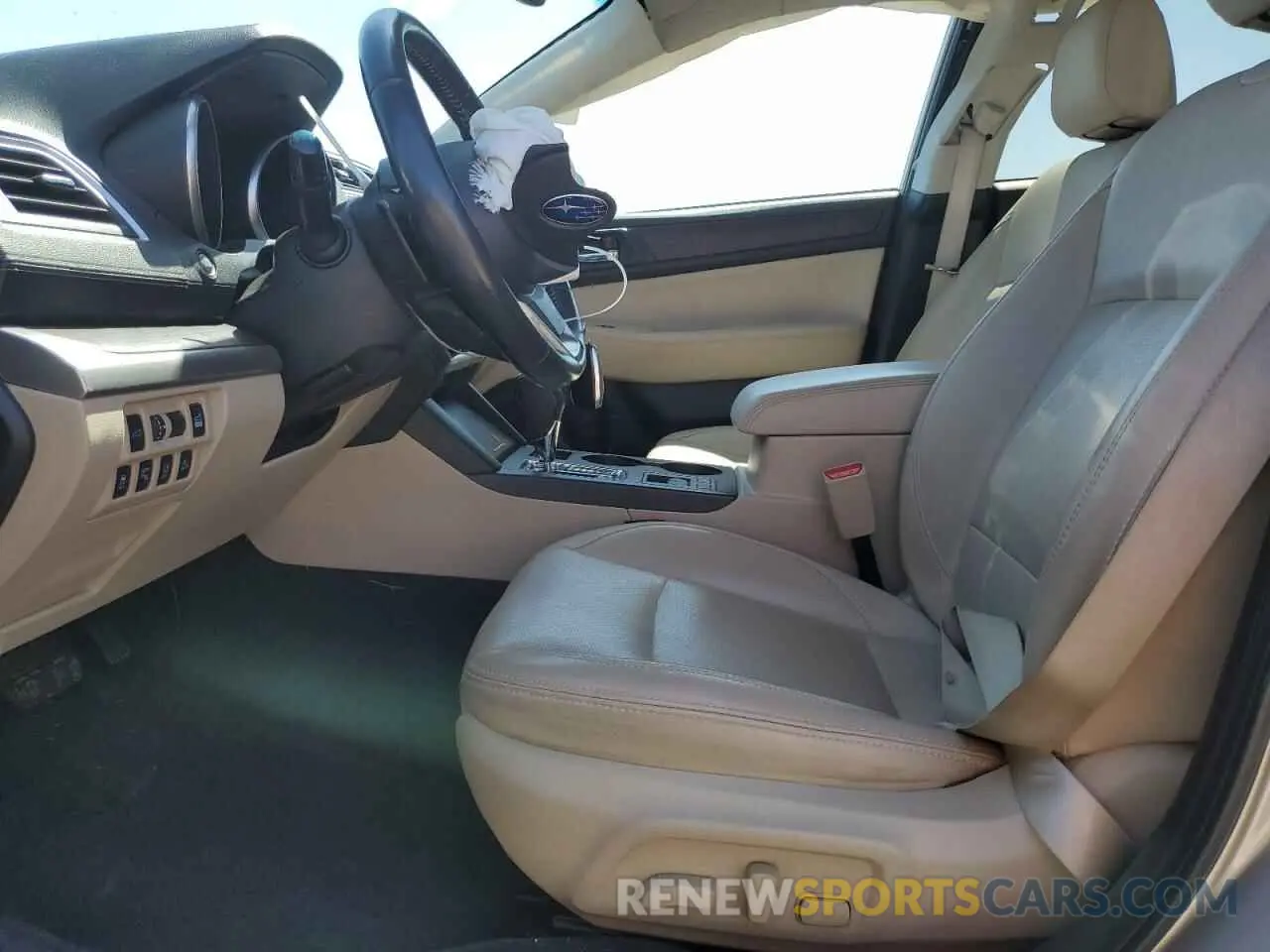 7 Photograph of a damaged car 4S4BSENC8K3256466 SUBARU OUTBACK 2019
