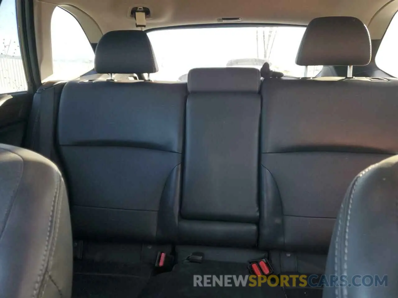 10 Photograph of a damaged car 4S4BSENCXK3305974 SUBARU OUTBACK 2019
