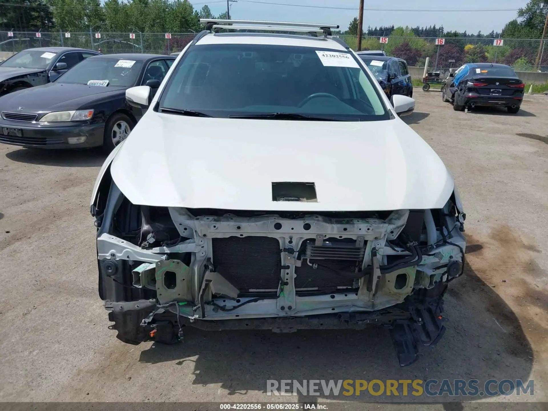 13 Photograph of a damaged car 4S4BSETC0K3261051 SUBARU OUTBACK 2019