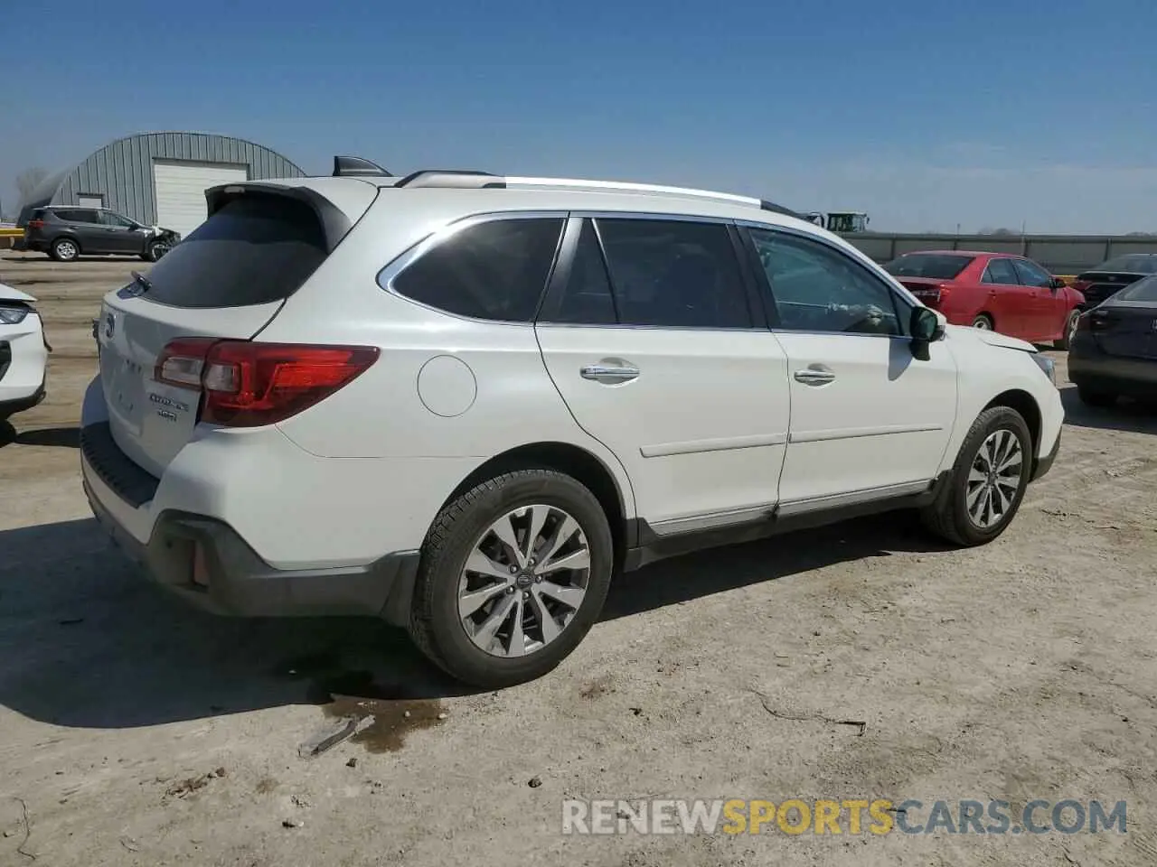 3 Photograph of a damaged car 4S4BSETC1K3235641 SUBARU OUTBACK 2019