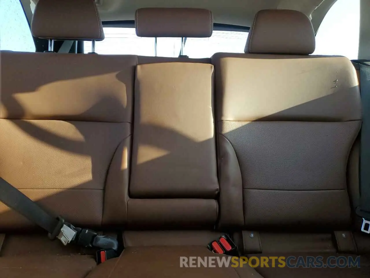 10 Photograph of a damaged car 4S4BSETC1K3346531 SUBARU OUTBACK 2019