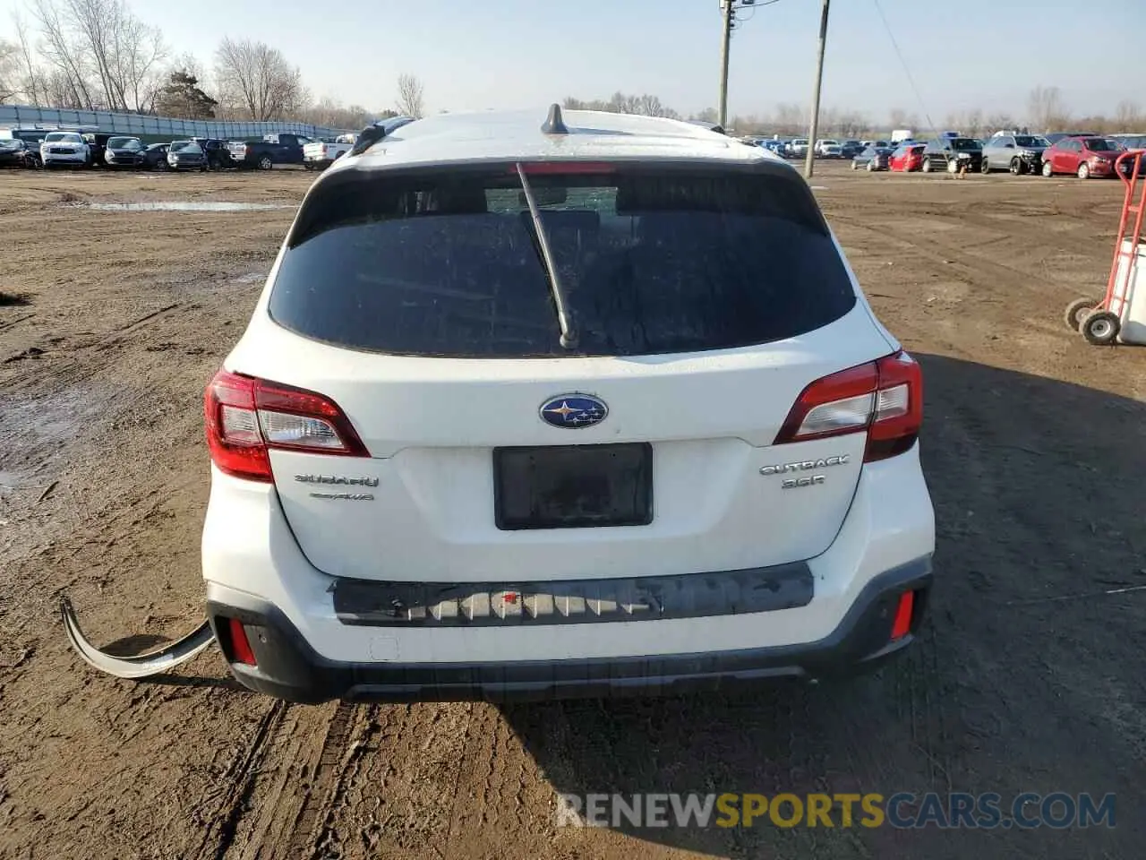 6 Photograph of a damaged car 4S4BSETC1K3346531 SUBARU OUTBACK 2019