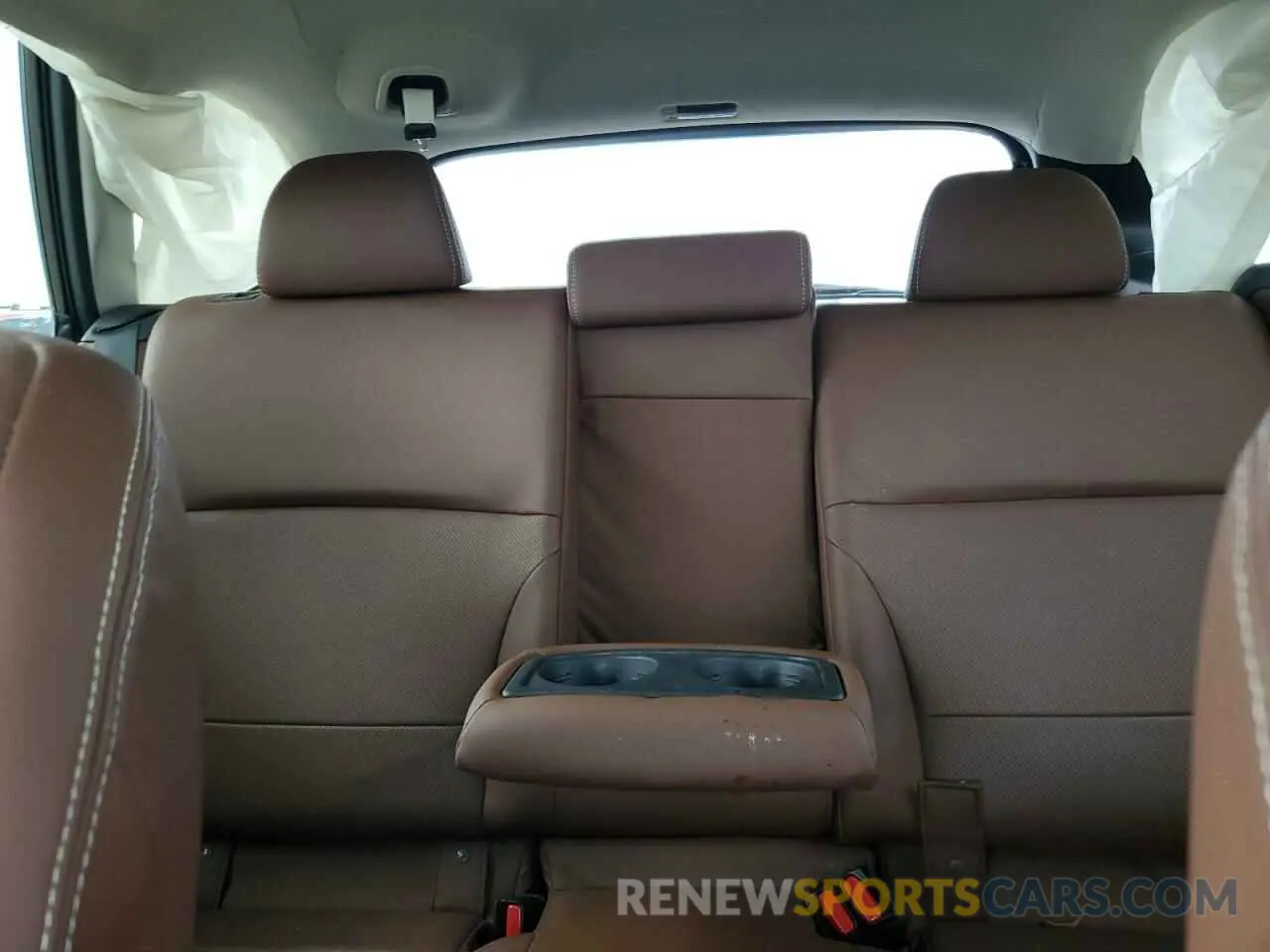 10 Photograph of a damaged car 4S4BSETC5K3292232 SUBARU OUTBACK 2019