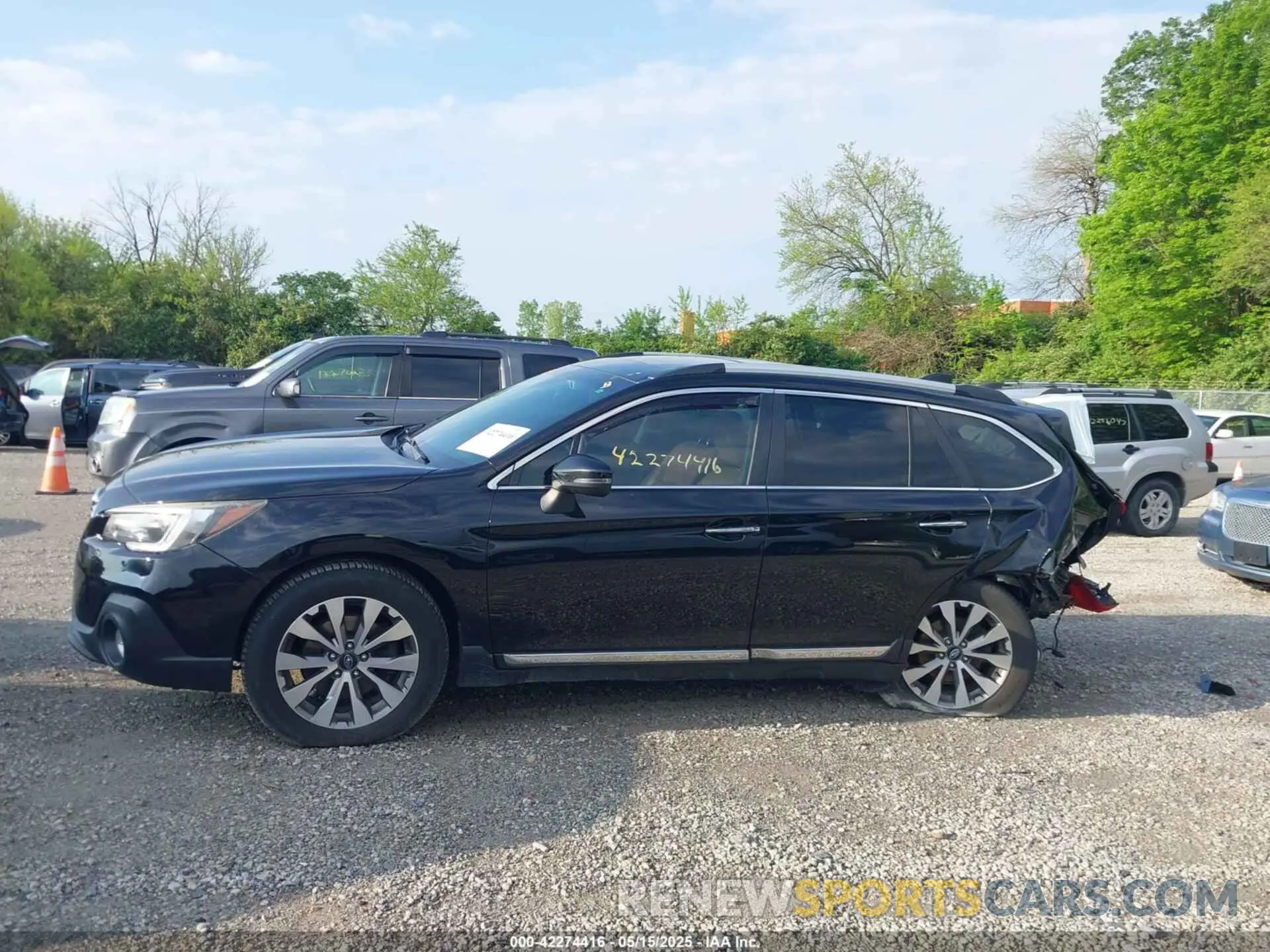14 Photograph of a damaged car 4S4BSETC6K3209553 SUBARU OUTBACK 2019