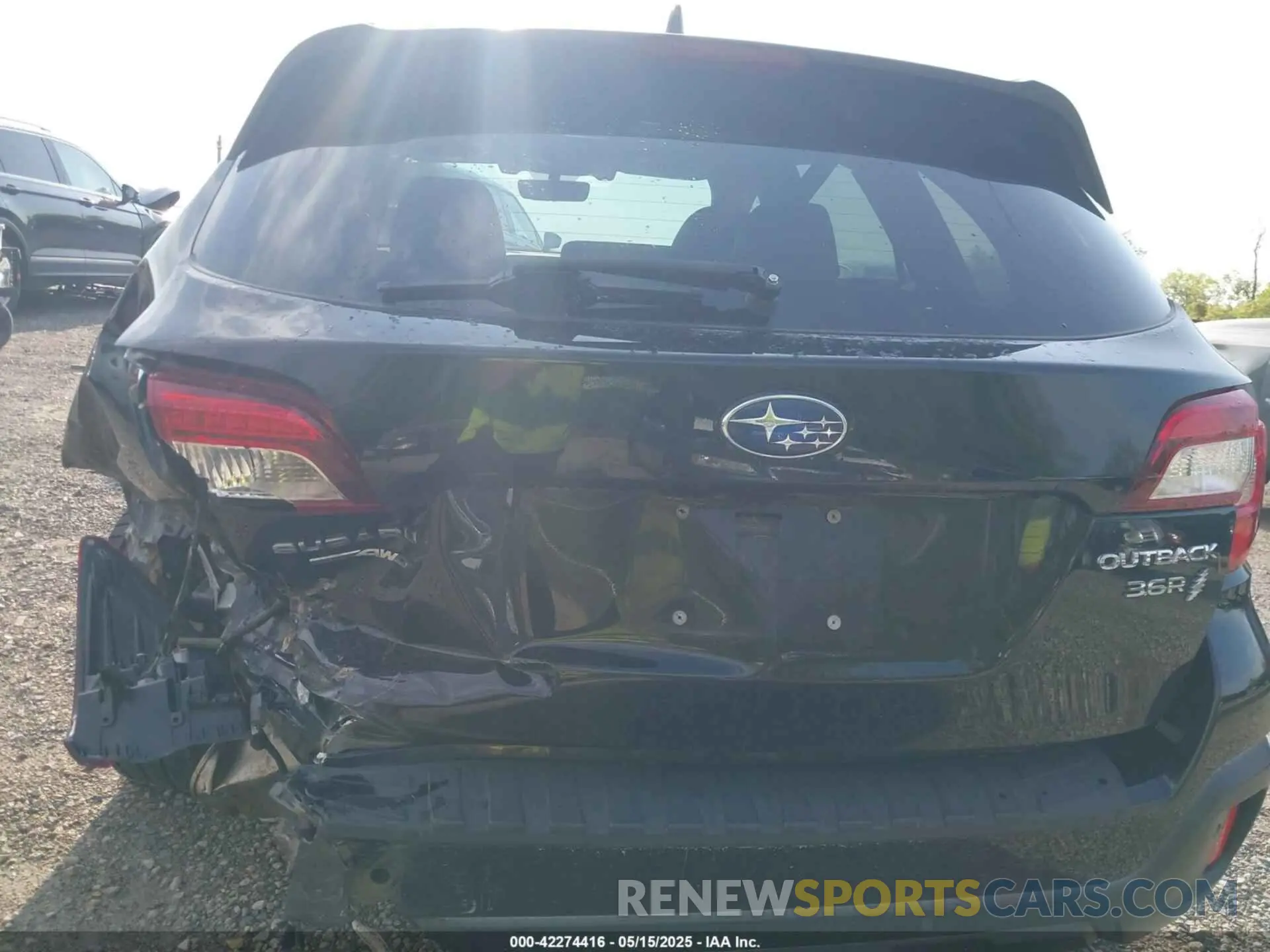 17 Photograph of a damaged car 4S4BSETC6K3209553 SUBARU OUTBACK 2019
