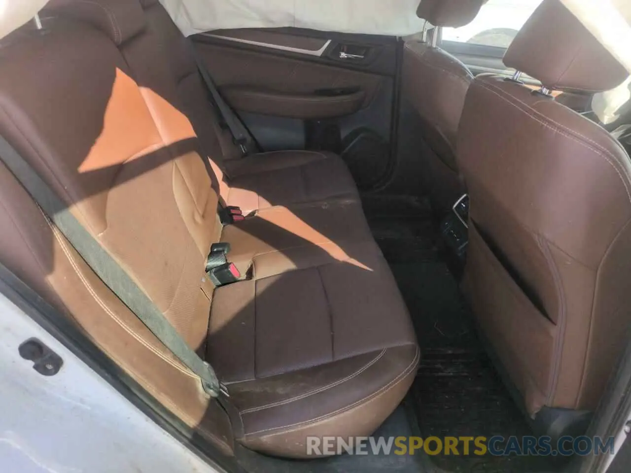 11 Photograph of a damaged car 4S4BSETC6K3211464 SUBARU OUTBACK 2019
