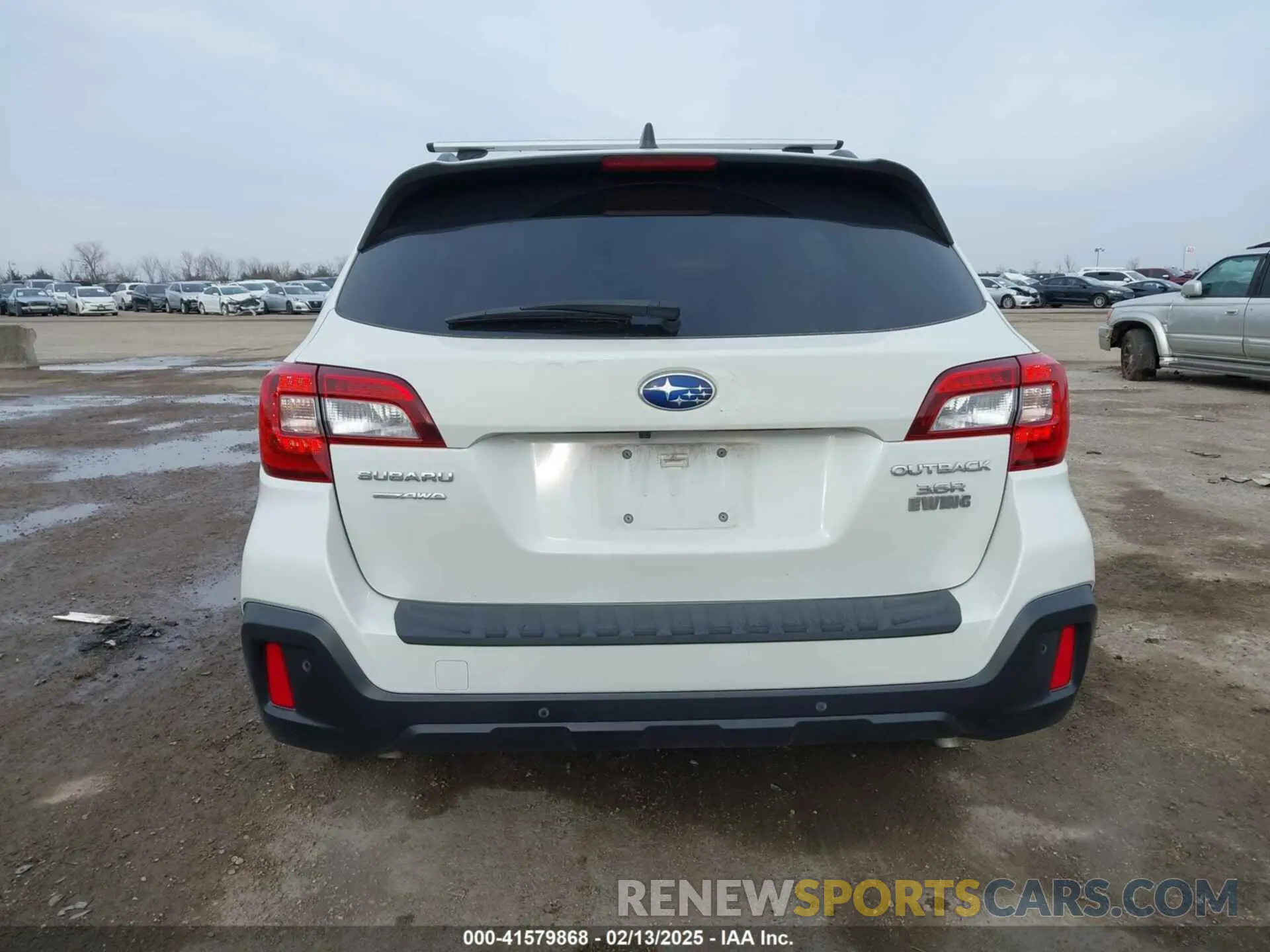 17 Photograph of a damaged car 4S4BSETC7K3348901 SUBARU OUTBACK 2019