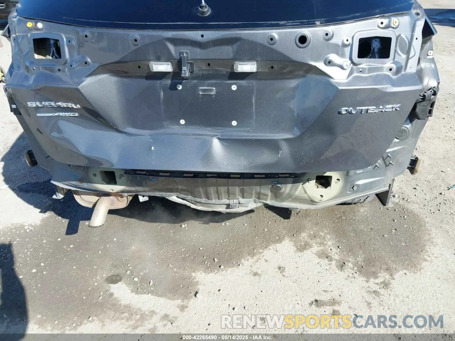6 Photograph of a damaged car 4S4BTACC0L3112761 SUBARU OUTBACK 2020