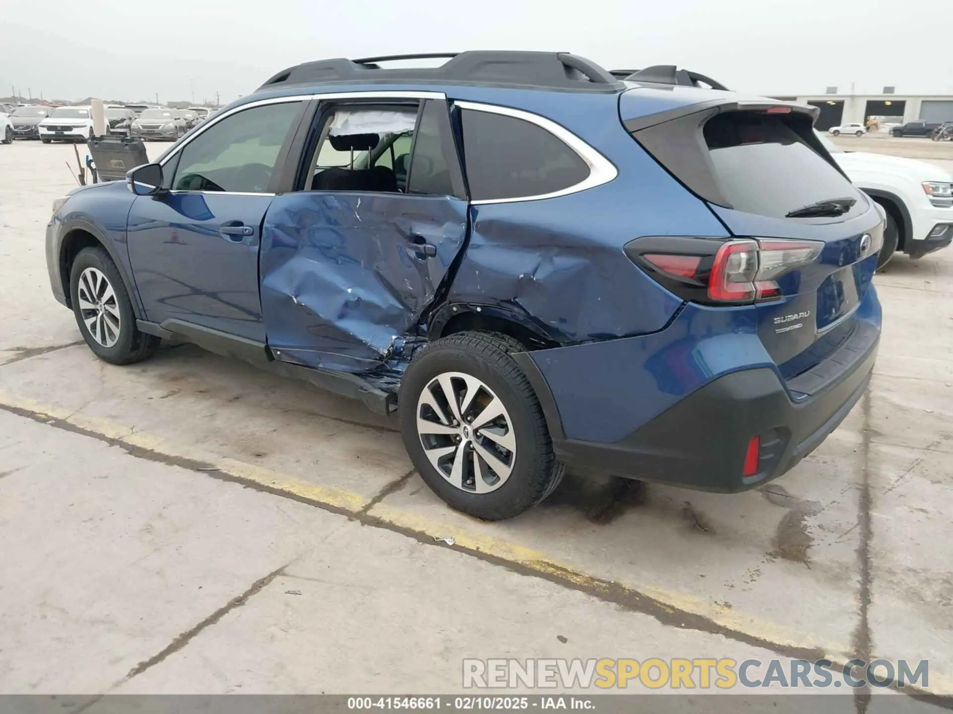 3 Photograph of a damaged car 4S4BTACC0L3156601 SUBARU OUTBACK 2020