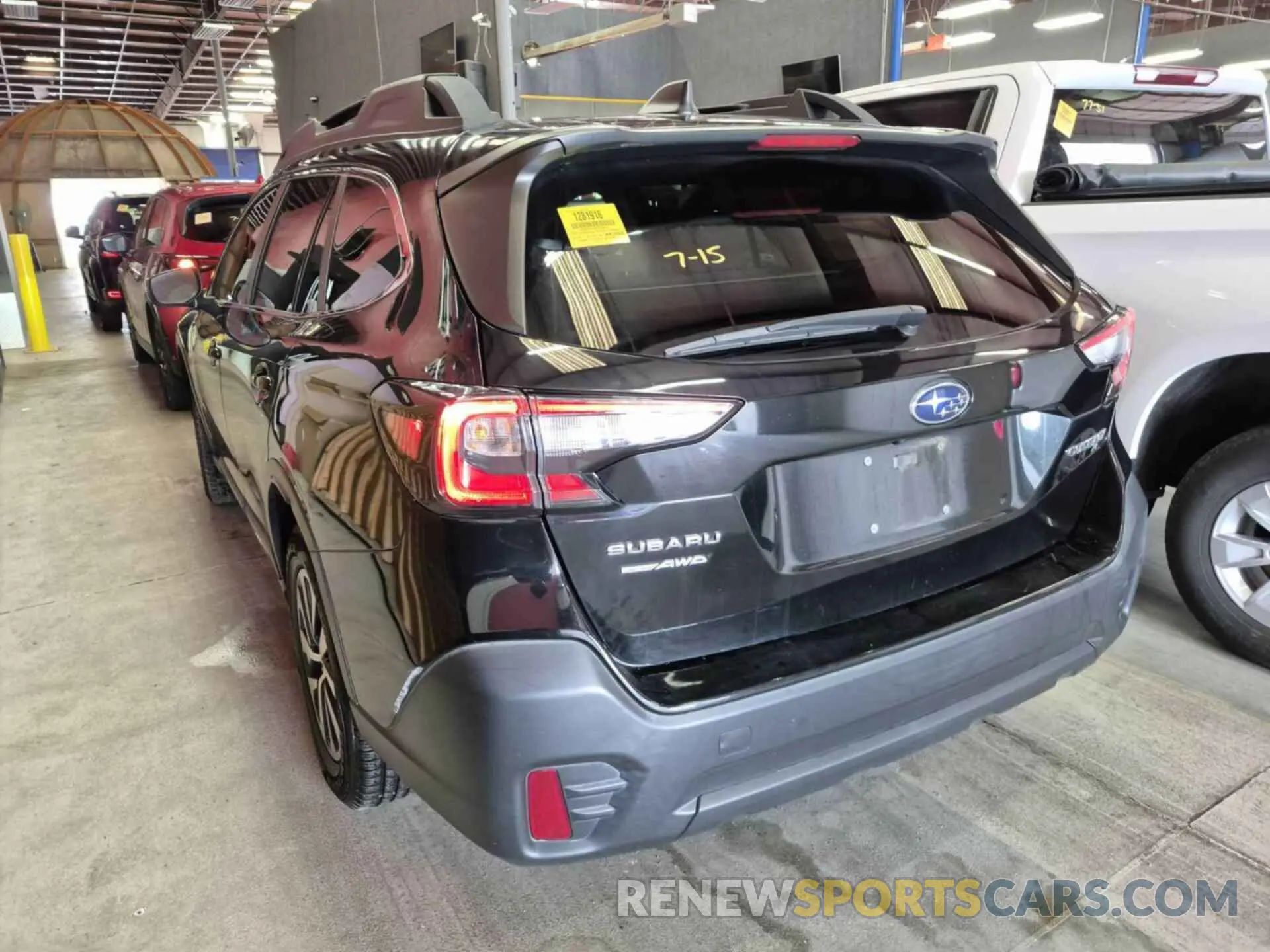 21 Photograph of a damaged car 4S4BTACC0L3219812 SUBARU OUTBACK 2020