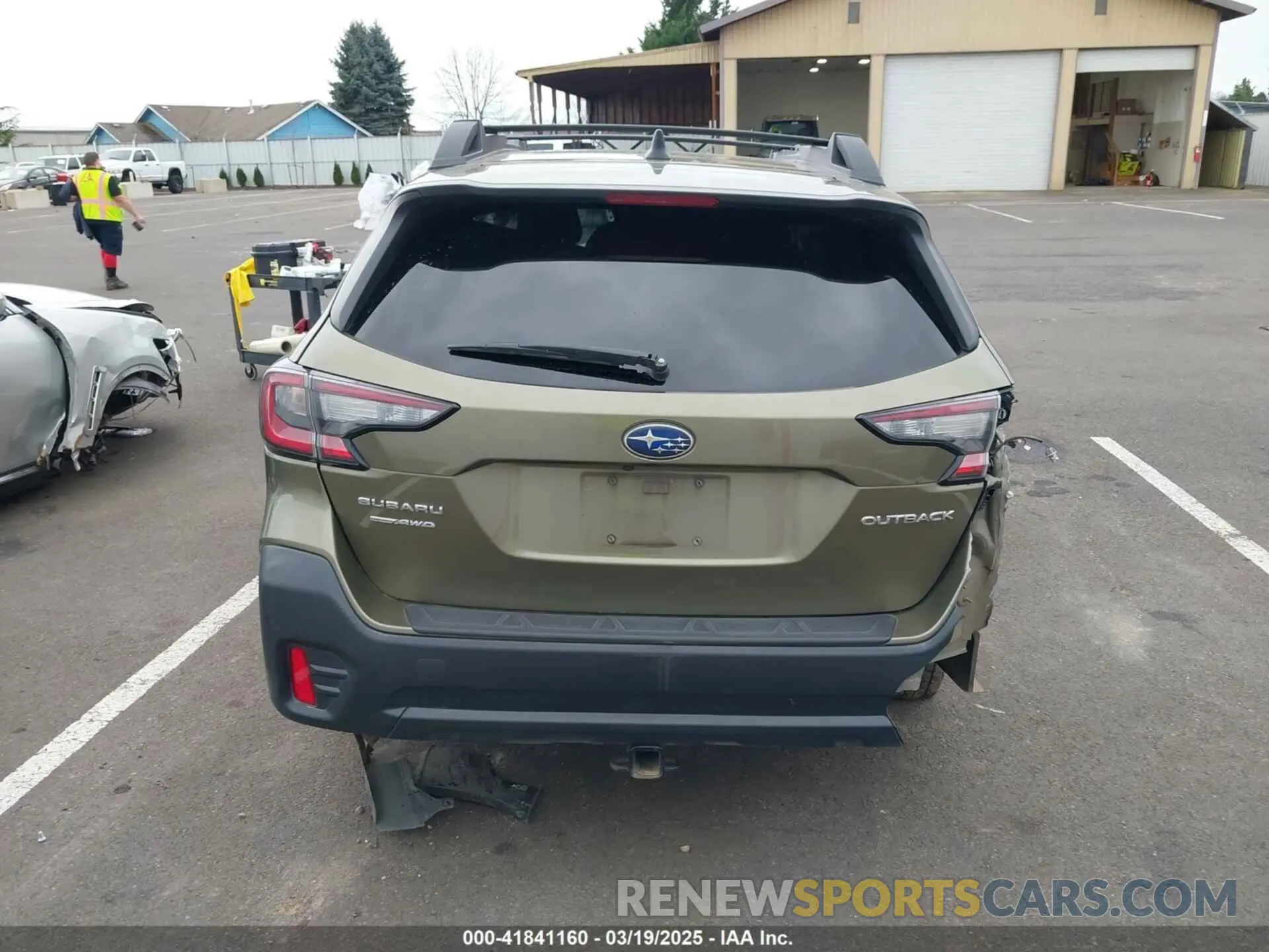 15 Photograph of a damaged car 4S4BTACC1L3175707 SUBARU OUTBACK 2020