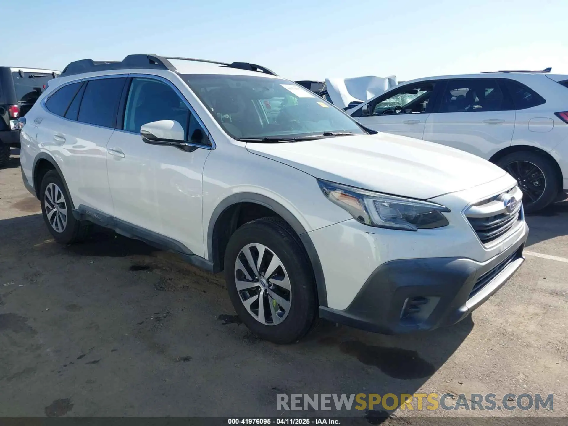 1 Photograph of a damaged car 4S4BTACC2L3181192 SUBARU OUTBACK 2020