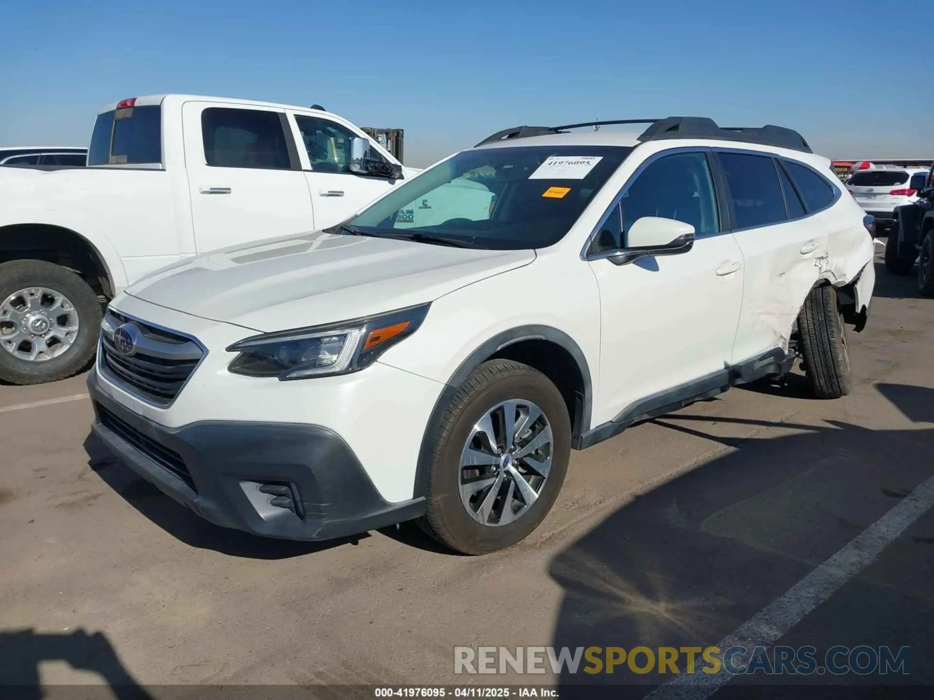 2 Photograph of a damaged car 4S4BTACC2L3181192 SUBARU OUTBACK 2020