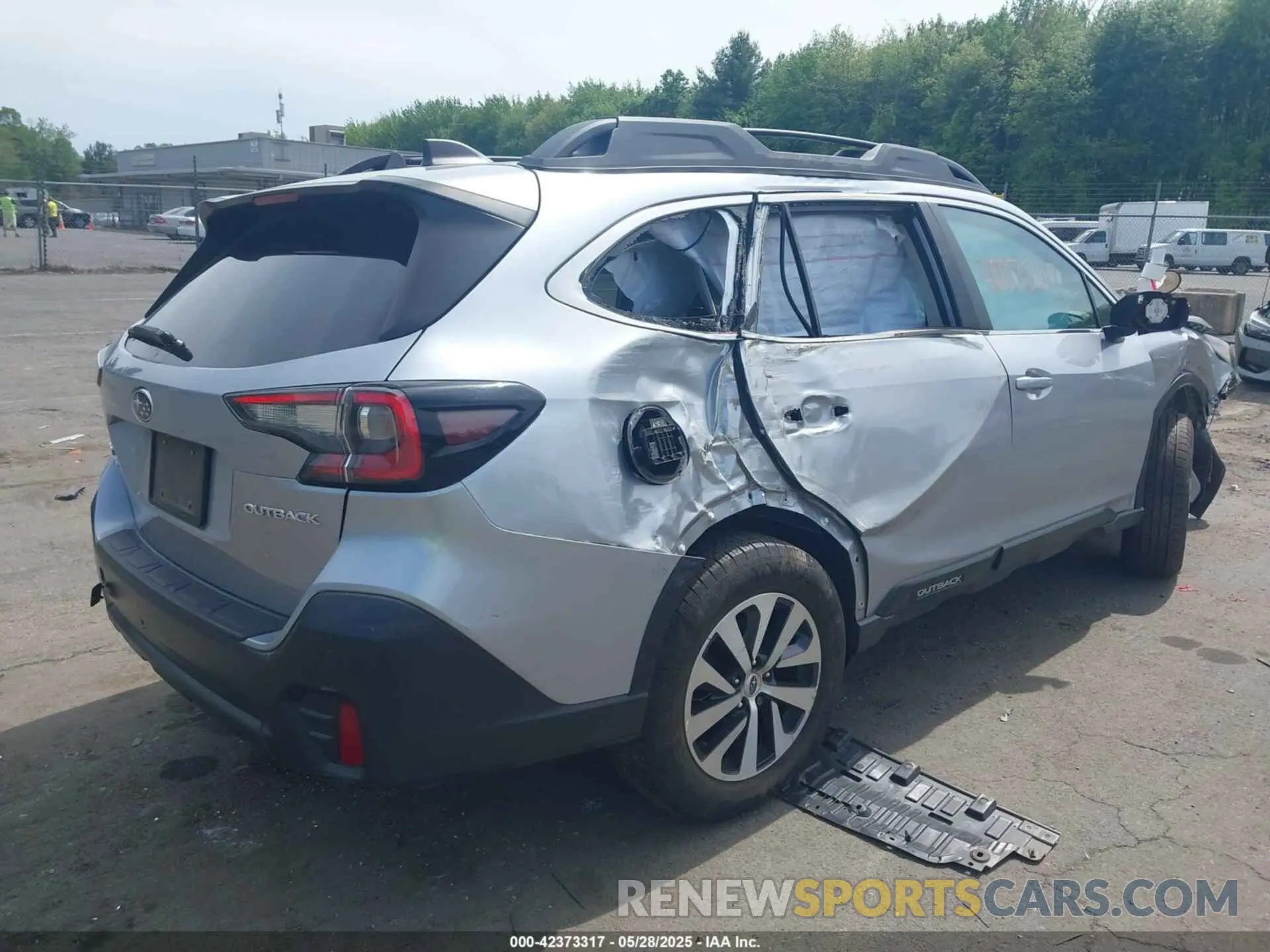 4 Photograph of a damaged car 4S4BTACC3L3193819 SUBARU OUTBACK 2020