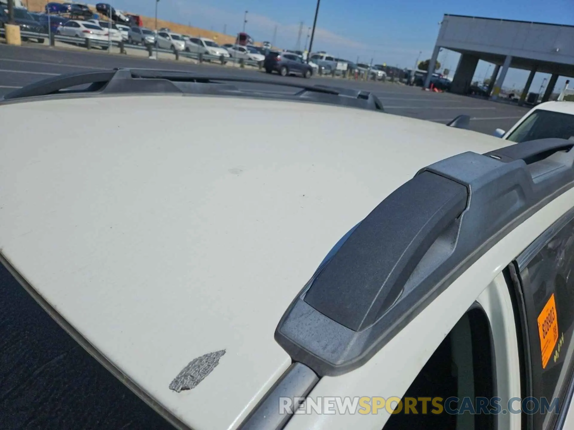 8 Photograph of a damaged car 4S4BTACC3L3219156 SUBARU OUTBACK 2020