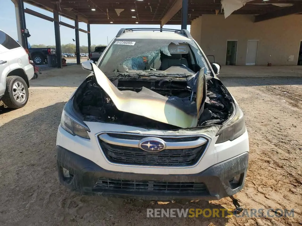 5 Photograph of a damaged car 4S4BTACC5L3192087 SUBARU OUTBACK 2020