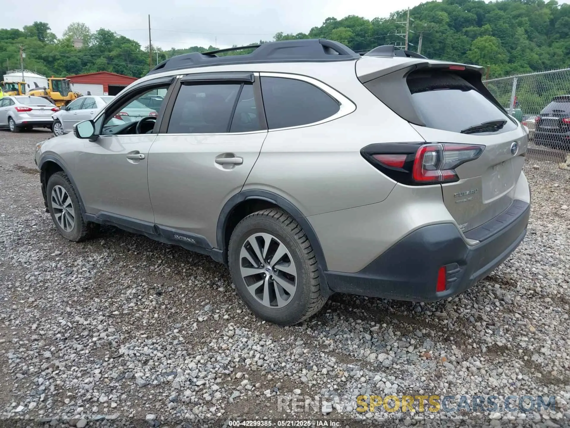 3 Photograph of a damaged car 4S4BTACC6L3103482 SUBARU OUTBACK 2020