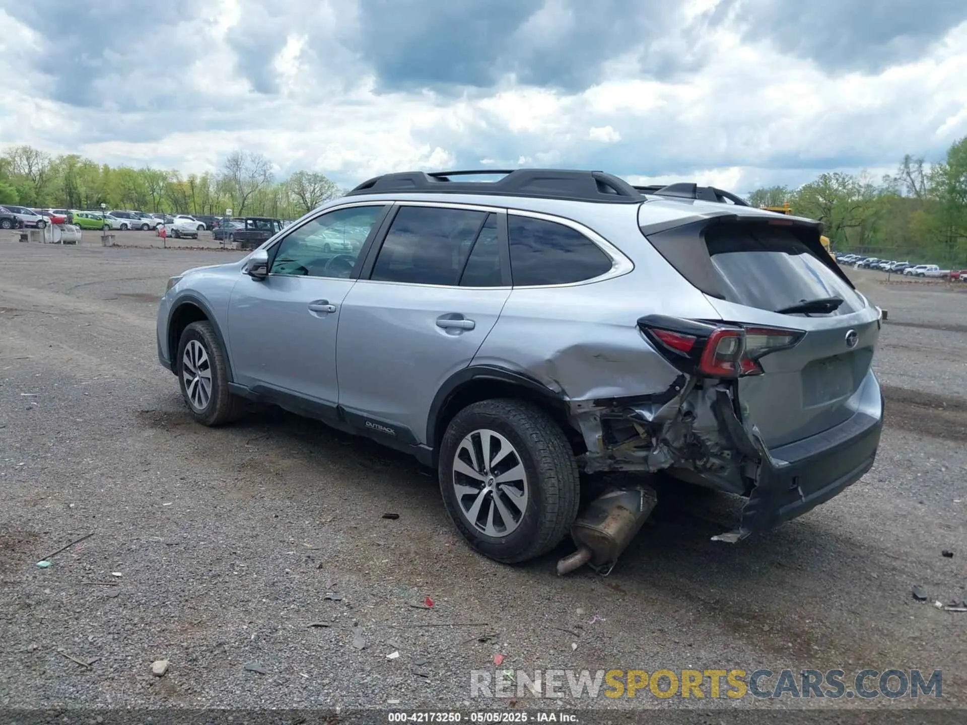 3 Photograph of a damaged car 4S4BTACC6L3127894 SUBARU OUTBACK 2020