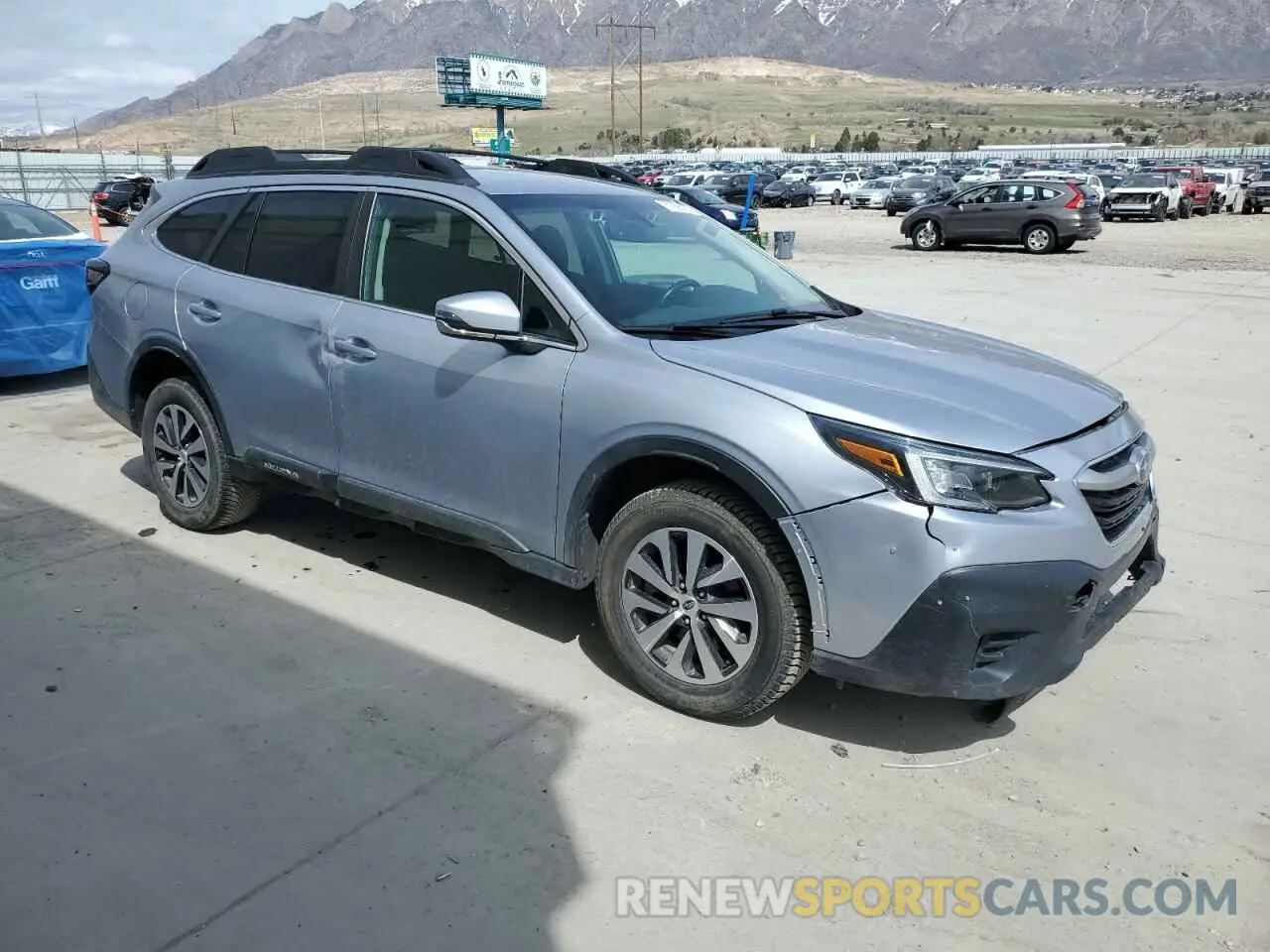 4 Photograph of a damaged car 4S4BTACC6L3266634 SUBARU OUTBACK 2020
