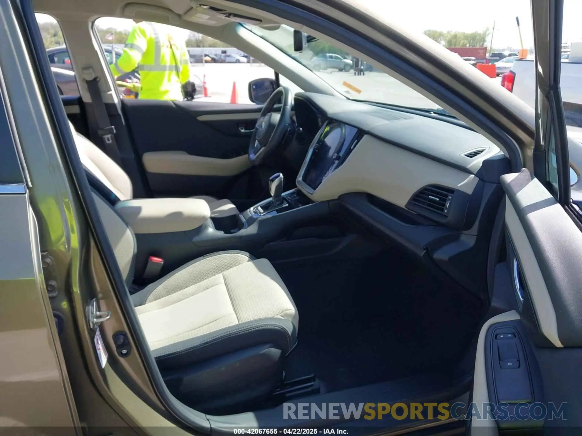 5 Photograph of a damaged car 4S4BTACC7L3110523 SUBARU OUTBACK 2020