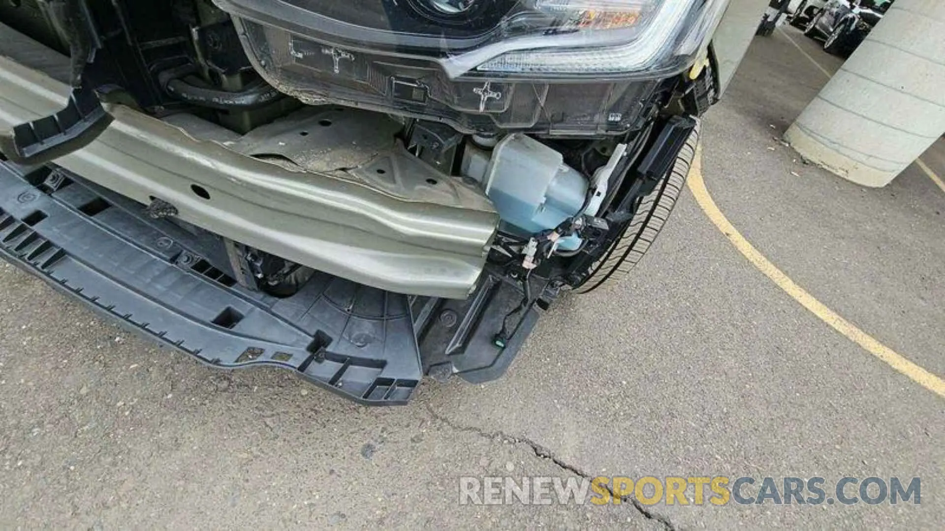 8 Photograph of a damaged car 4S4BTACC7L3146597 SUBARU OUTBACK 2020