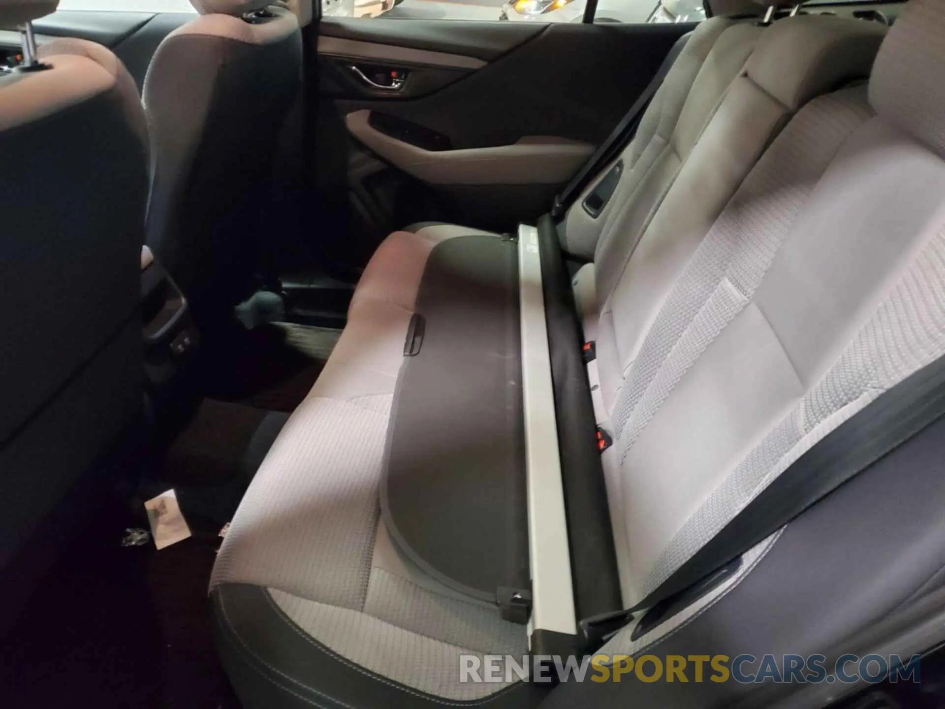 2 Photograph of a damaged car 4S4BTACC8L3148939 SUBARU OUTBACK 2020