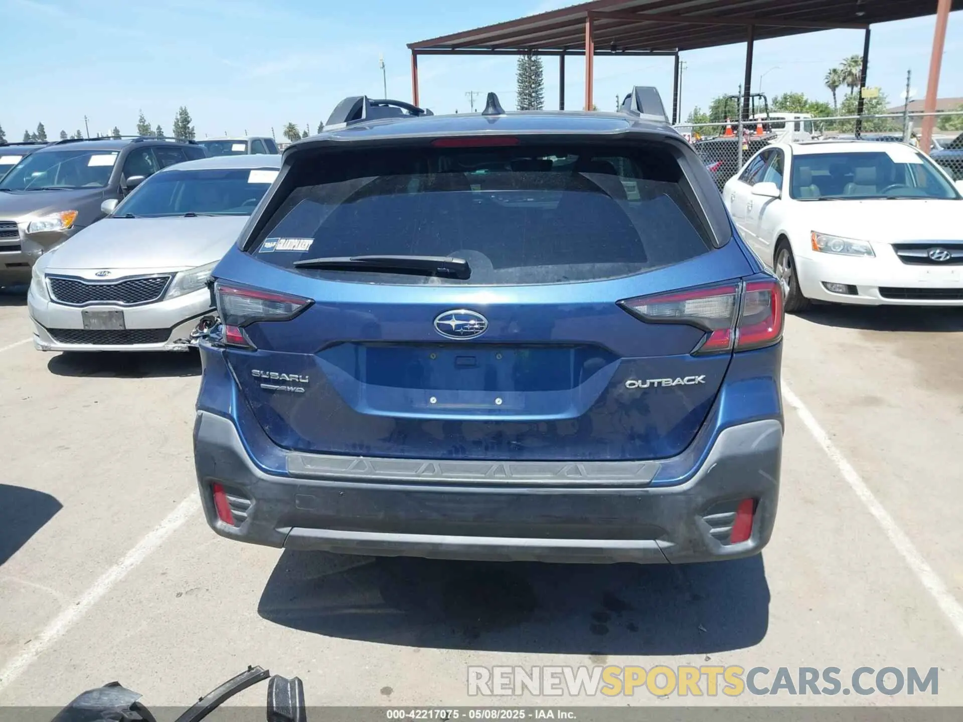 17 Photograph of a damaged car 4S4BTACC9L3229741 SUBARU OUTBACK 2020