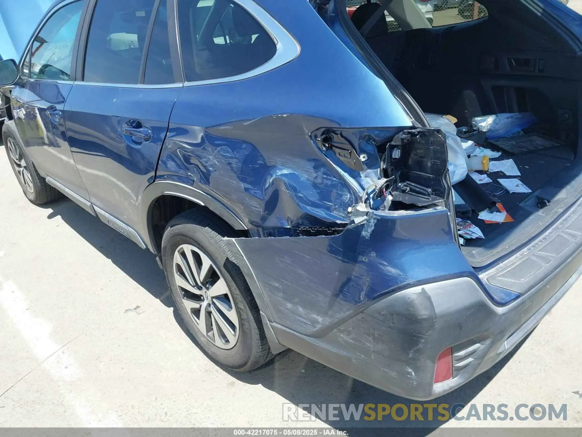 6 Photograph of a damaged car 4S4BTACC9L3229741 SUBARU OUTBACK 2020