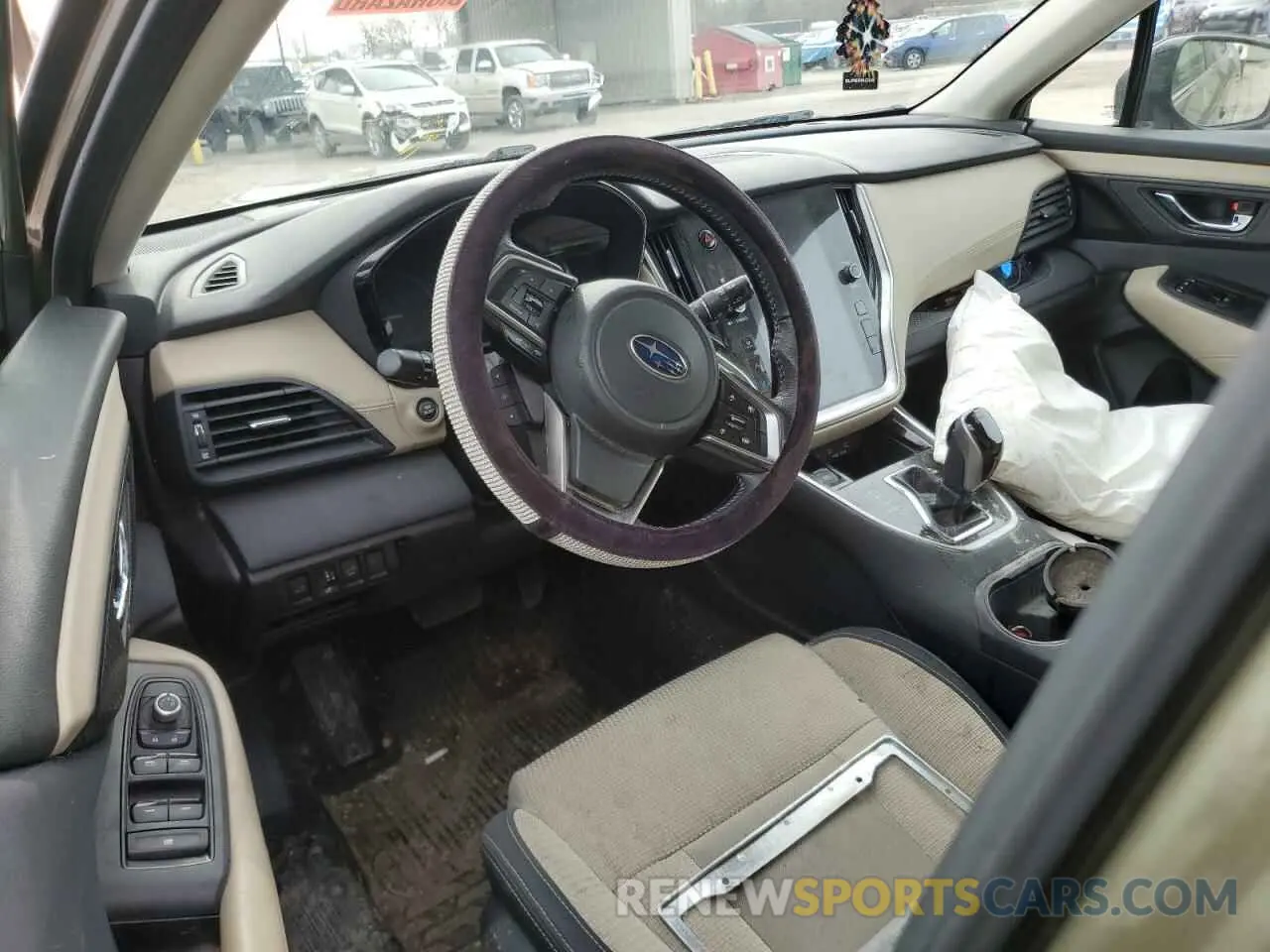 8 Photograph of a damaged car 4S4BTAEC2L3249052 SUBARU OUTBACK 2020