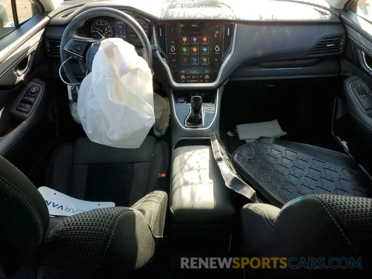 8 Photograph of a damaged car 4S4BTAEC6L3162562 SUBARU OUTBACK 2020