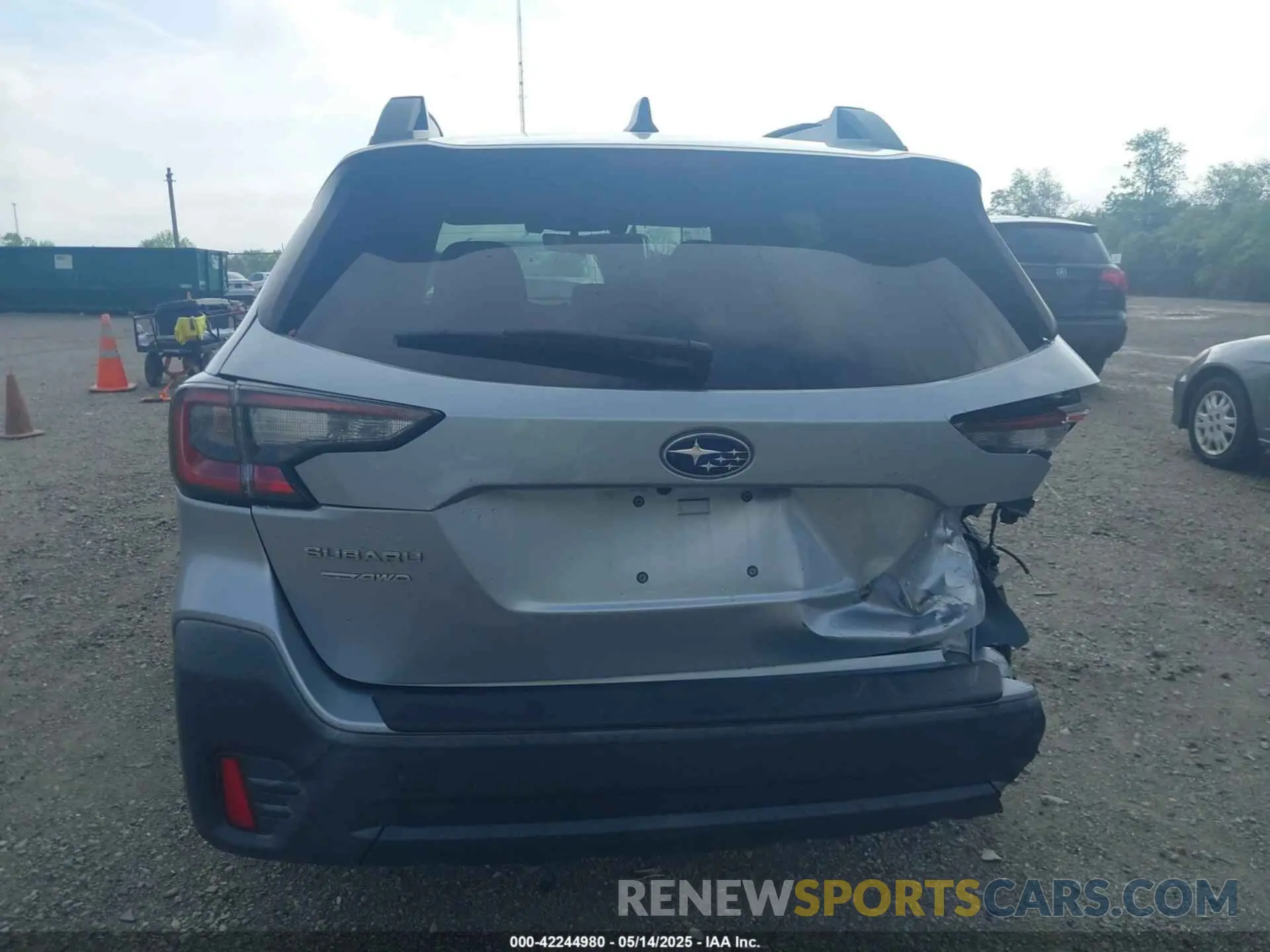 16 Photograph of a damaged car 4S4BTAEC6L3178275 SUBARU OUTBACK 2020