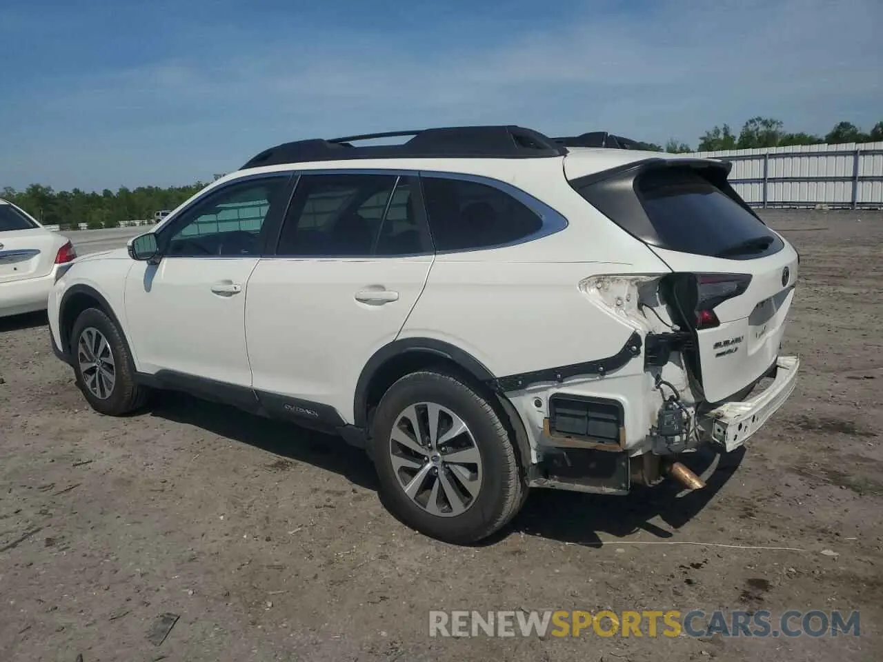 2 Photograph of a damaged car 4S4BTAEC7L3130882 SUBARU OUTBACK 2020