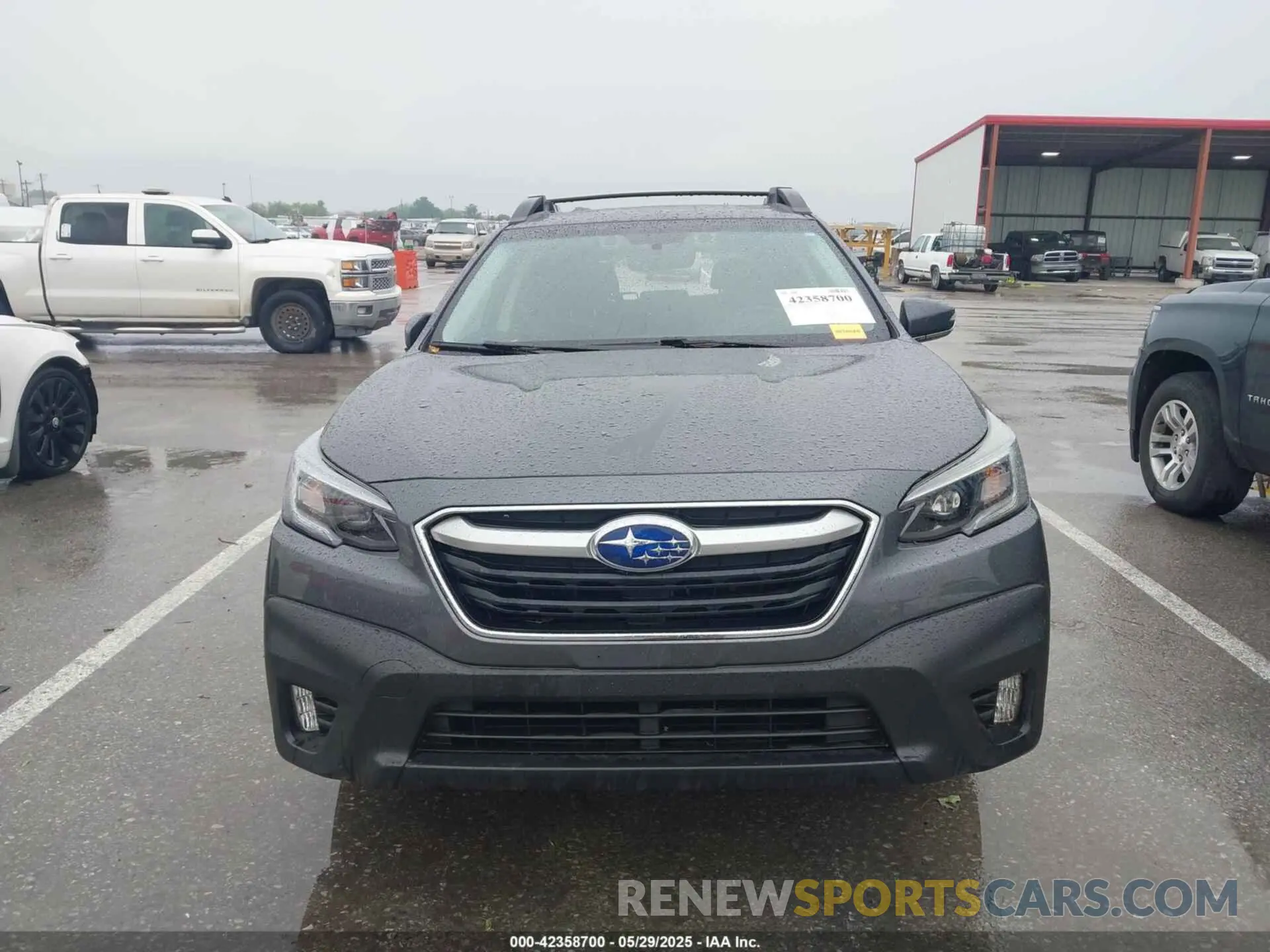 12 Photograph of a damaged car 4S4BTAEC7L3261584 SUBARU OUTBACK 2020